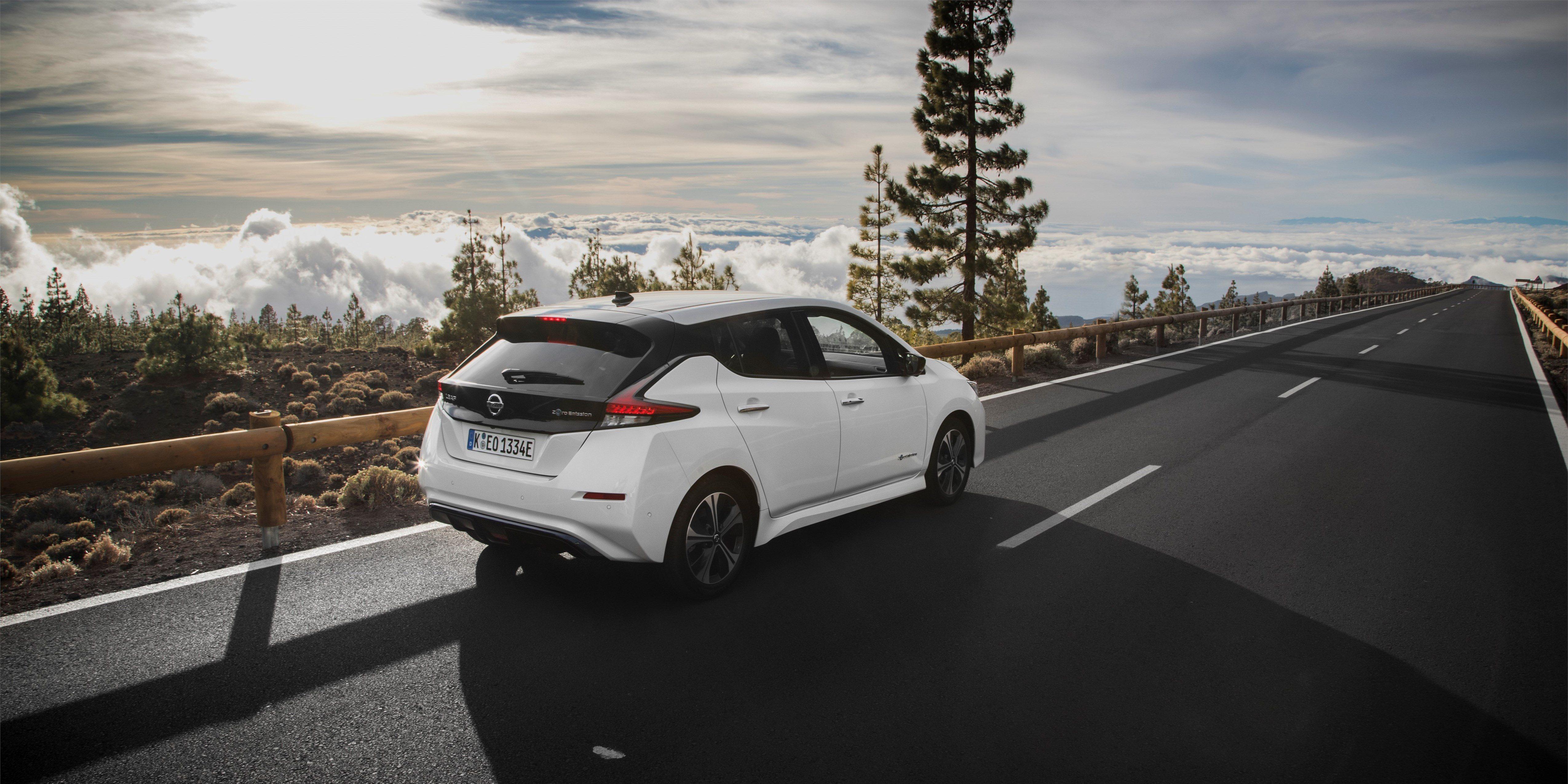 5100x2550 Nissan Leaf Becomes Best Selling EV In Europe As New Gen Gets 000 Orders, 000 Deliveries