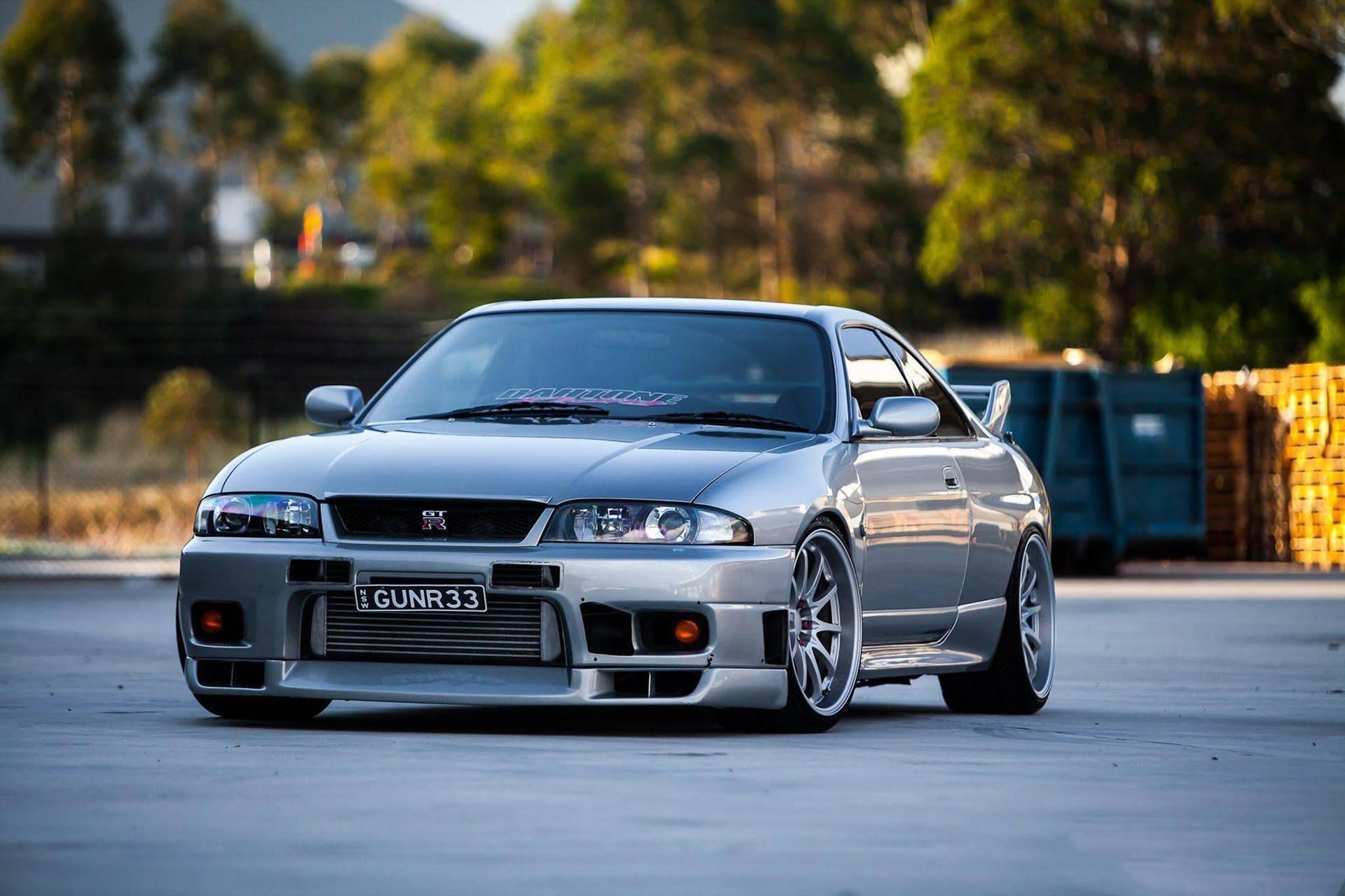 1920x1280 Nissan Skyline Gtr R33 Wallpaper for FREE