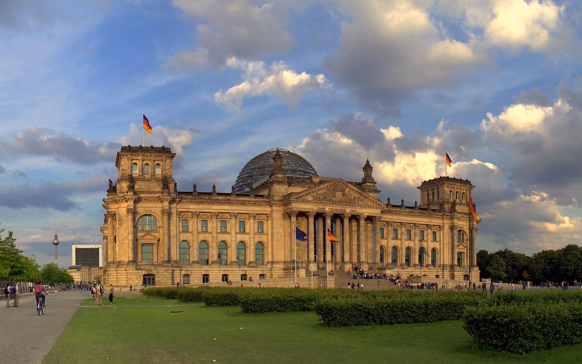 1920x1200 Free download Berlin Reichstag HD Widescreen Wallpaper HD Wallpaper Source [1920x1200] for your Desktop, Mobile & Tablet. Explore Berlin Wallpaper & Paint. Berlin Germany Wallpaper, Paint Wallpaper, Berlin Wallpaper for Countertops