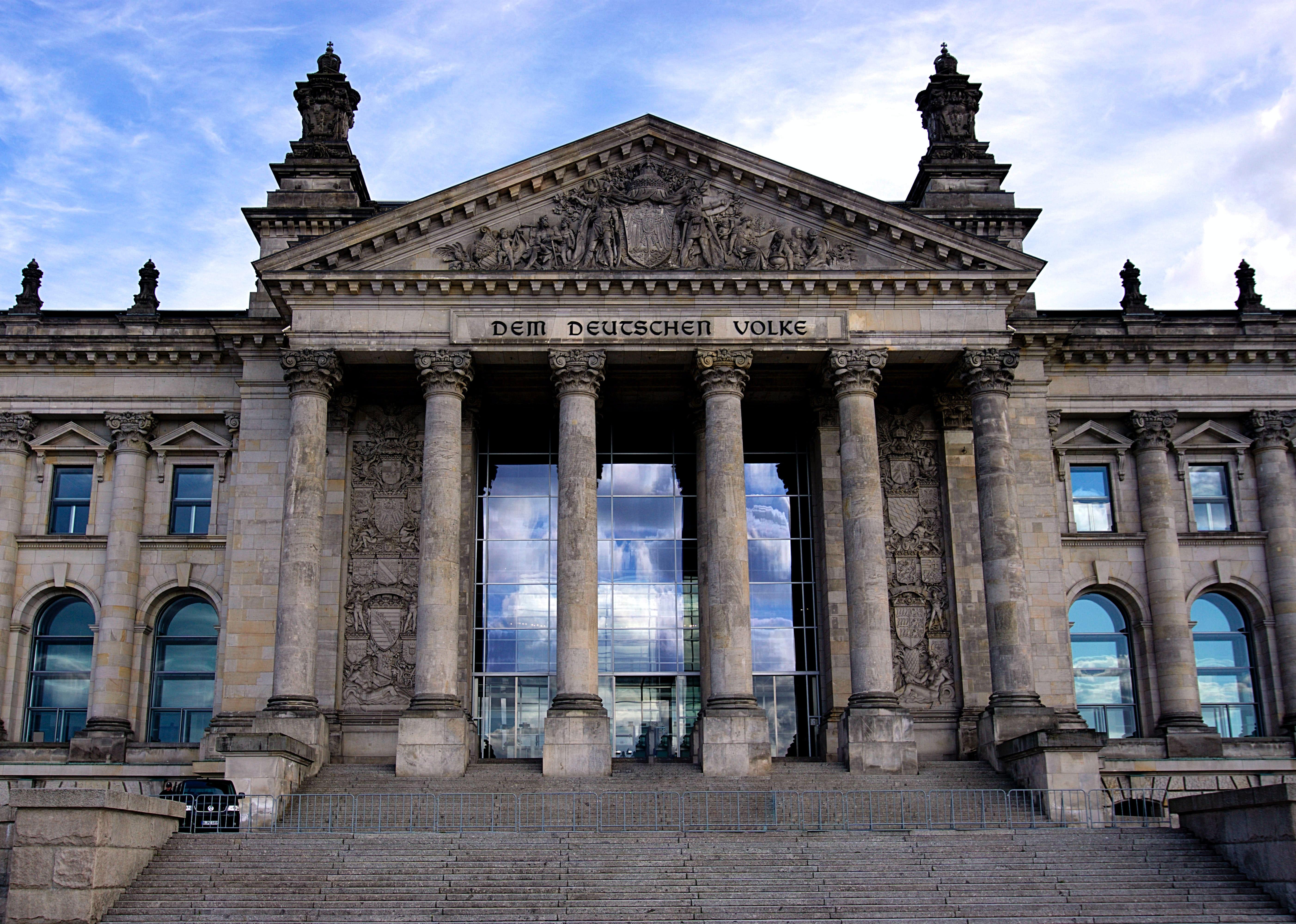 5609x4000 Reichstag Building Photo, Download The BEST Free Reichstag Building & HD Image