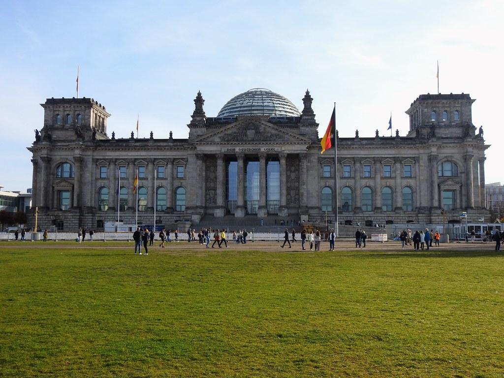 1024x768 The Reichstag Building. Designed by Paul Wallot for the Imp