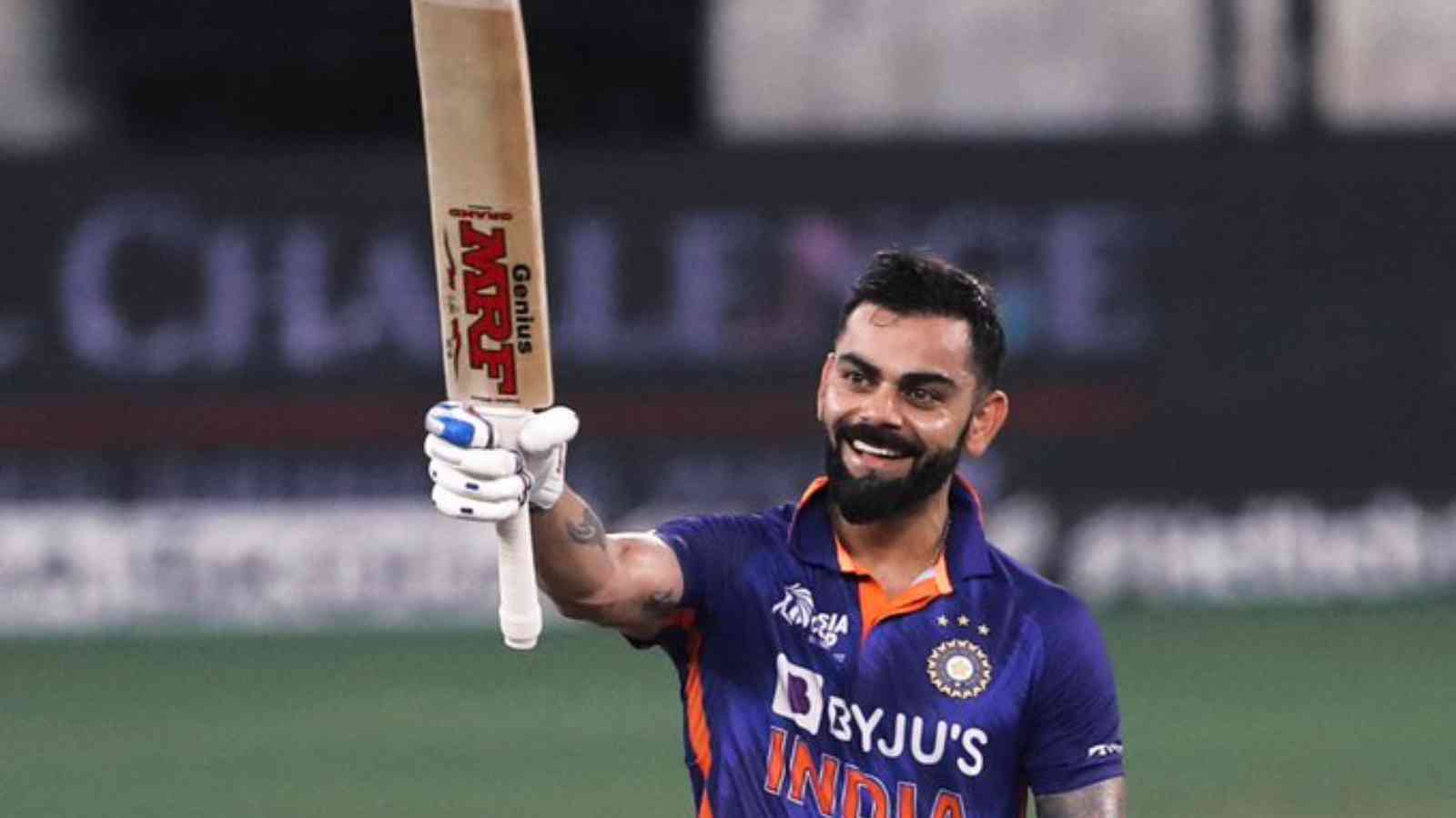 1600x900 Asia Cup 2022: Virat Kohli dedicates 71st century to Anushka and daughter Vamika