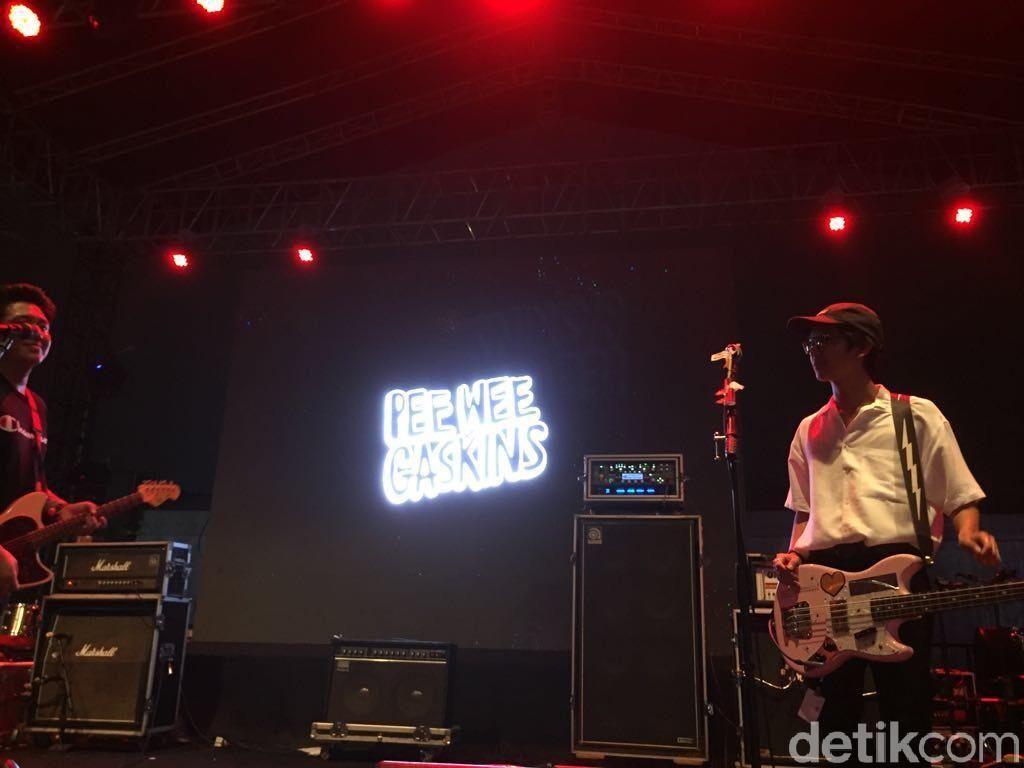 1024x768 Iqbaal Ramadhan Jadi Personel Baru Pee Wee Gaskins