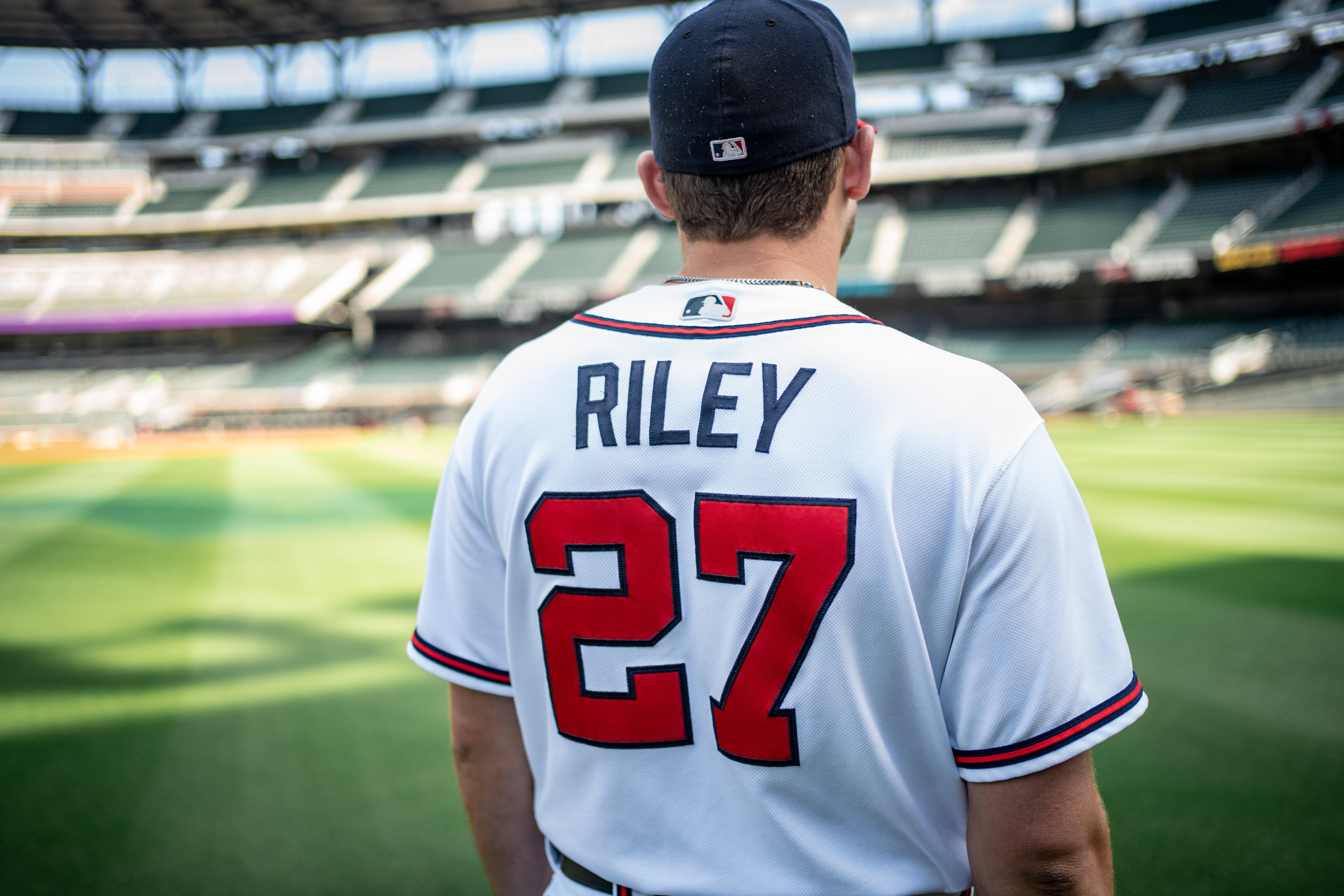 6000x4000 Austin Riley on Baseball, Deer Hunting, and Respect for the Game