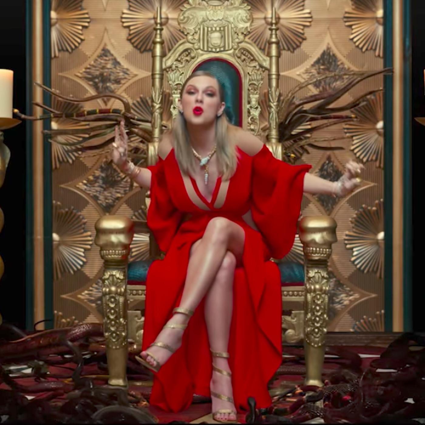 1400x1400 Taylor Swift's “Look What You Made Me Do” Video Is A Pileup Of Self Aware Moments