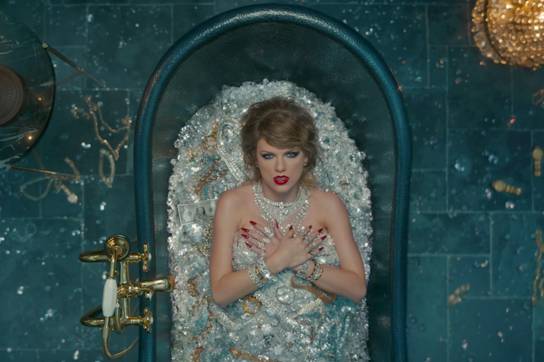 1825x1217 MTV VMAs 2017: Taylor Swift Look What You Made Me Do Music Video. The Daily Dish