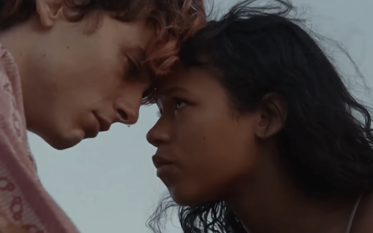 1280x800 Watch: Teaser For Timothée Chalamet's Greater Cincinnati Filmed Cannibal Love Story 'Bones And All'. Movies & TV