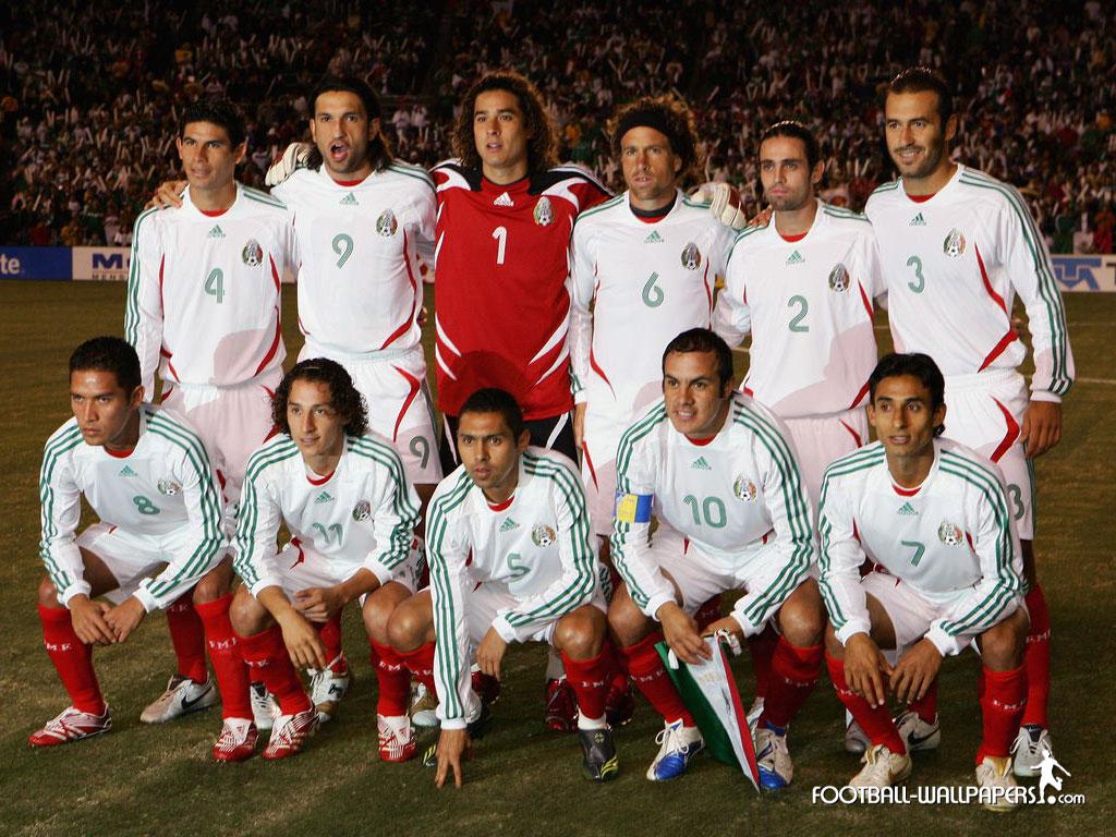 1024x768 Mexican Soccer Team Wallpaper