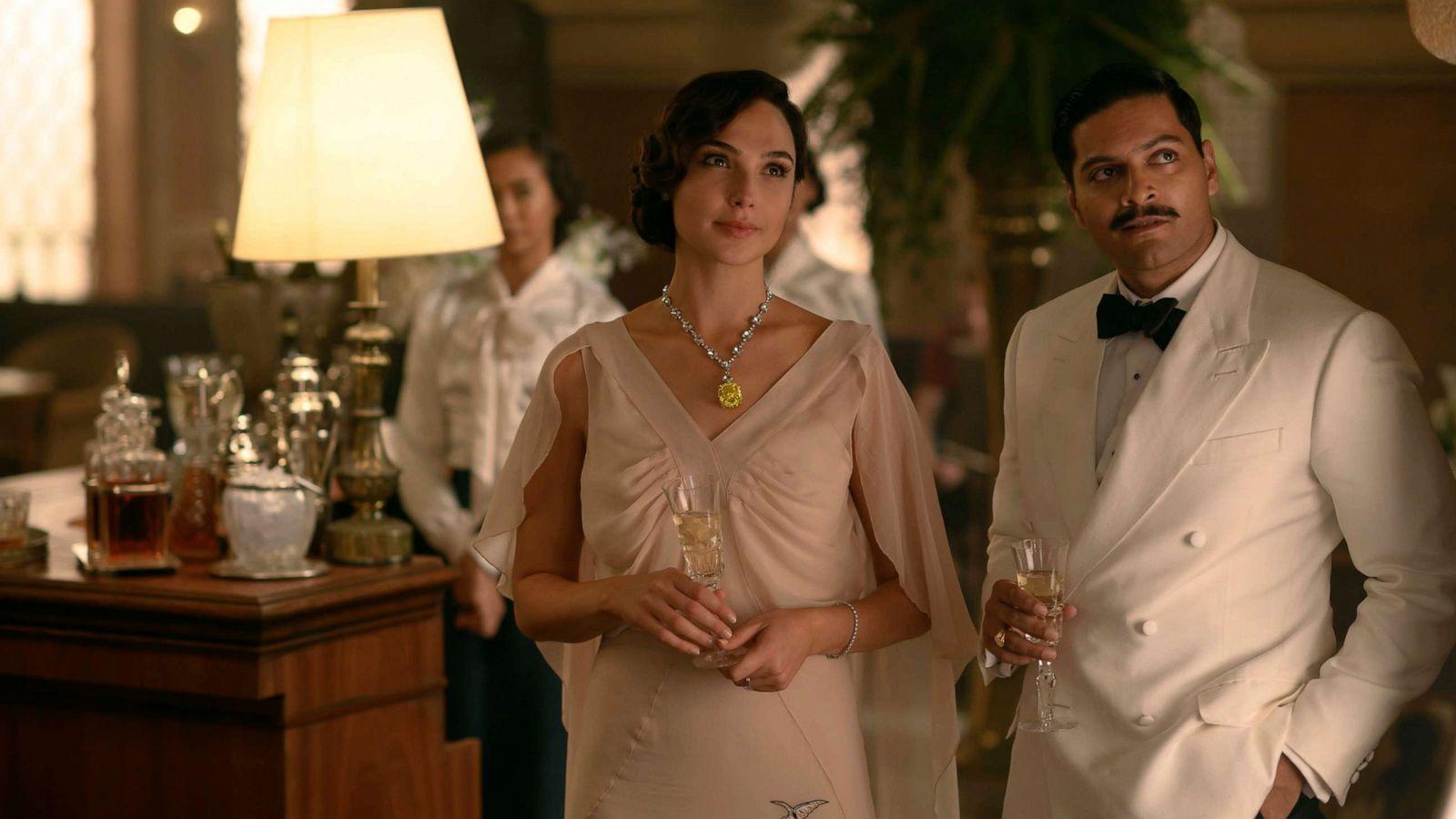 1600x900 Review: 'Death on the Nile' is two hours of retro bliss Morning America