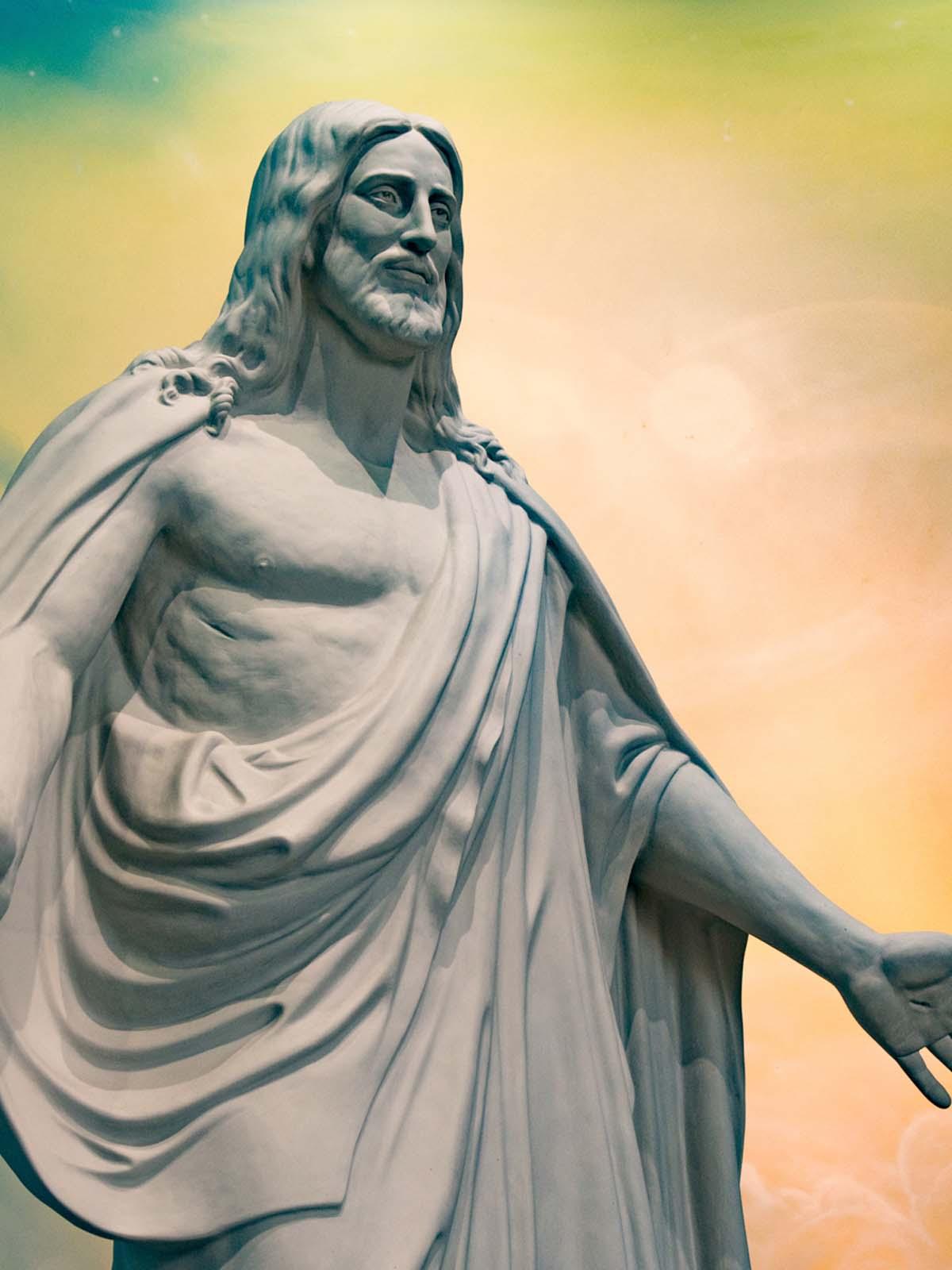 1200x1600 Statue of Christ 4K Ultra HD Mobile Wallpaper