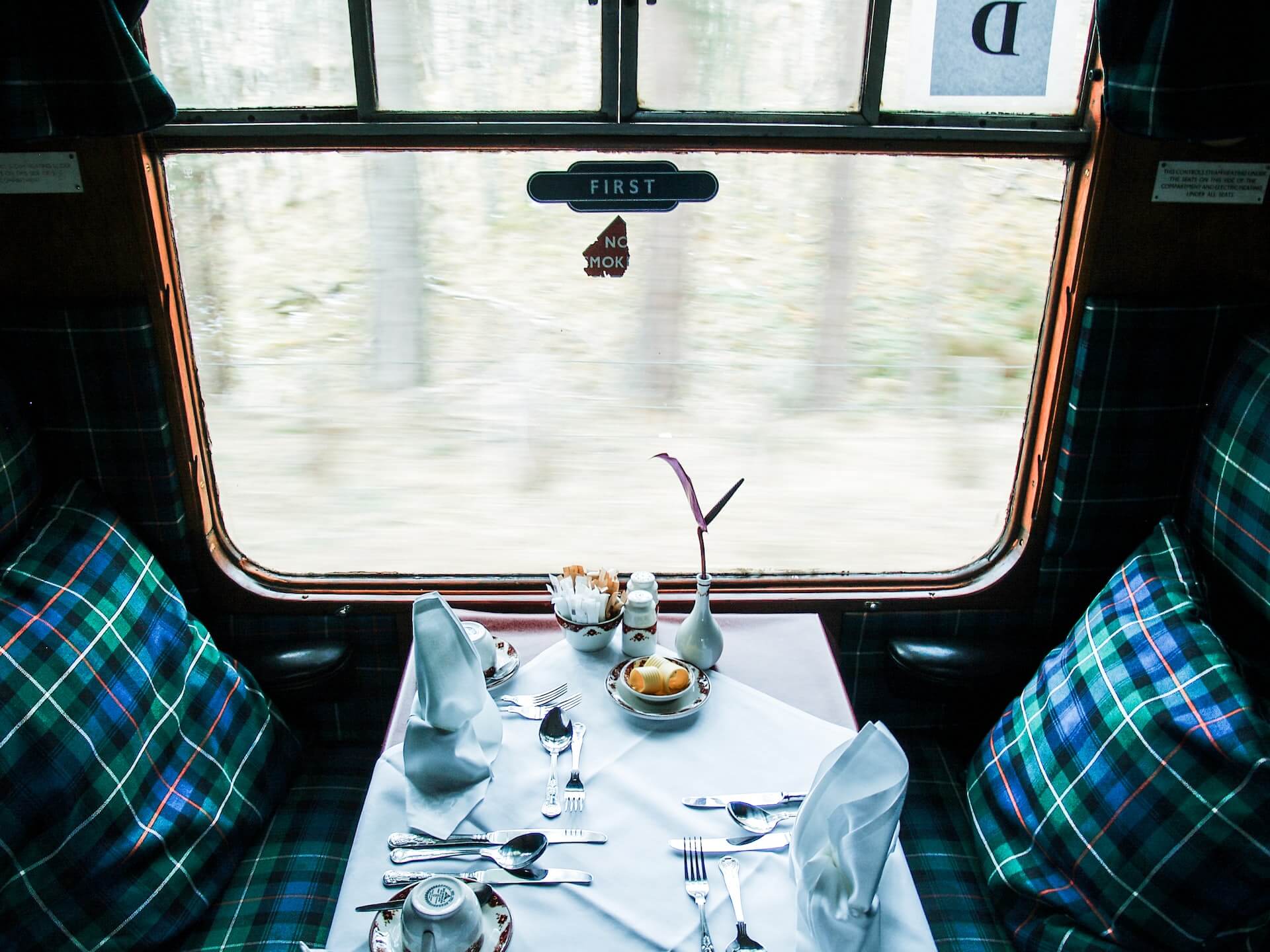 1920x1440 Japan's Sleeper Trains: Cost and More