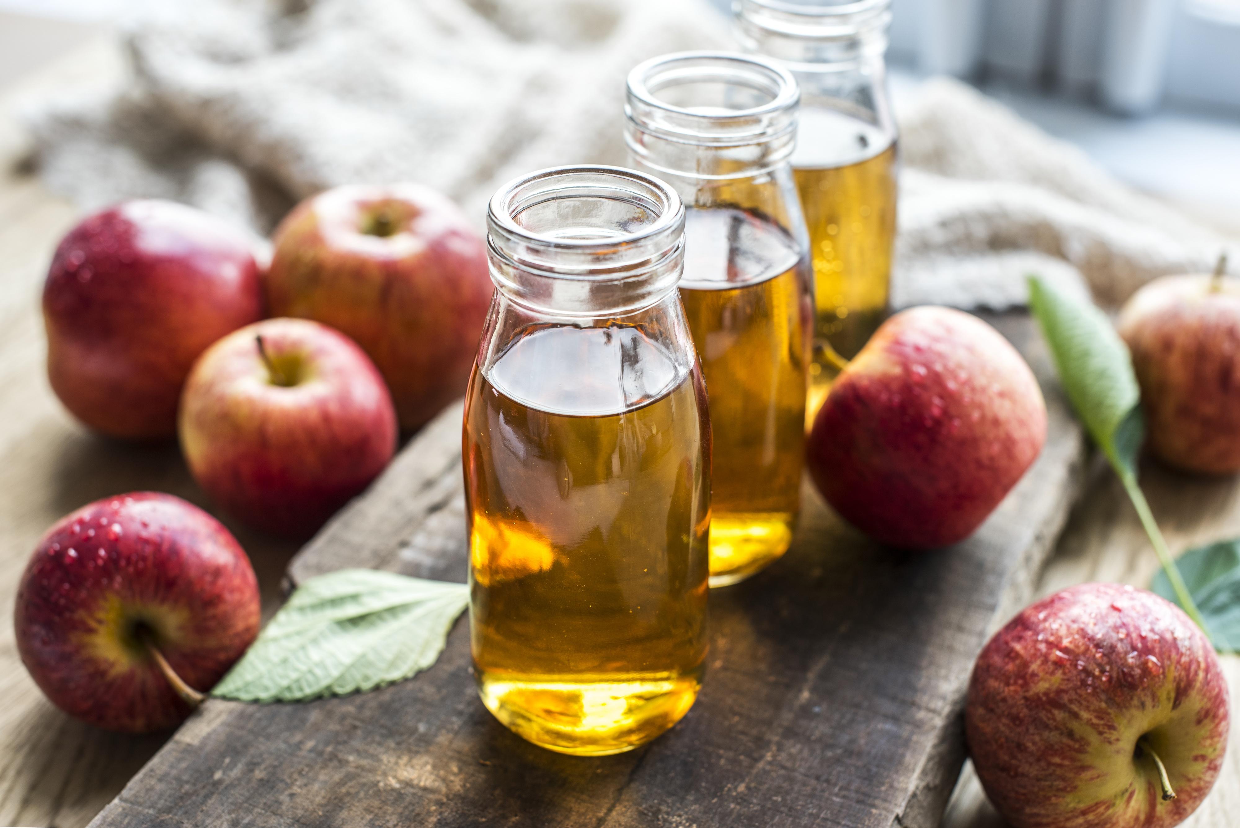 4000x2669 Apple Drink Fruit Juice Still Life Wallpaper:4000x2669