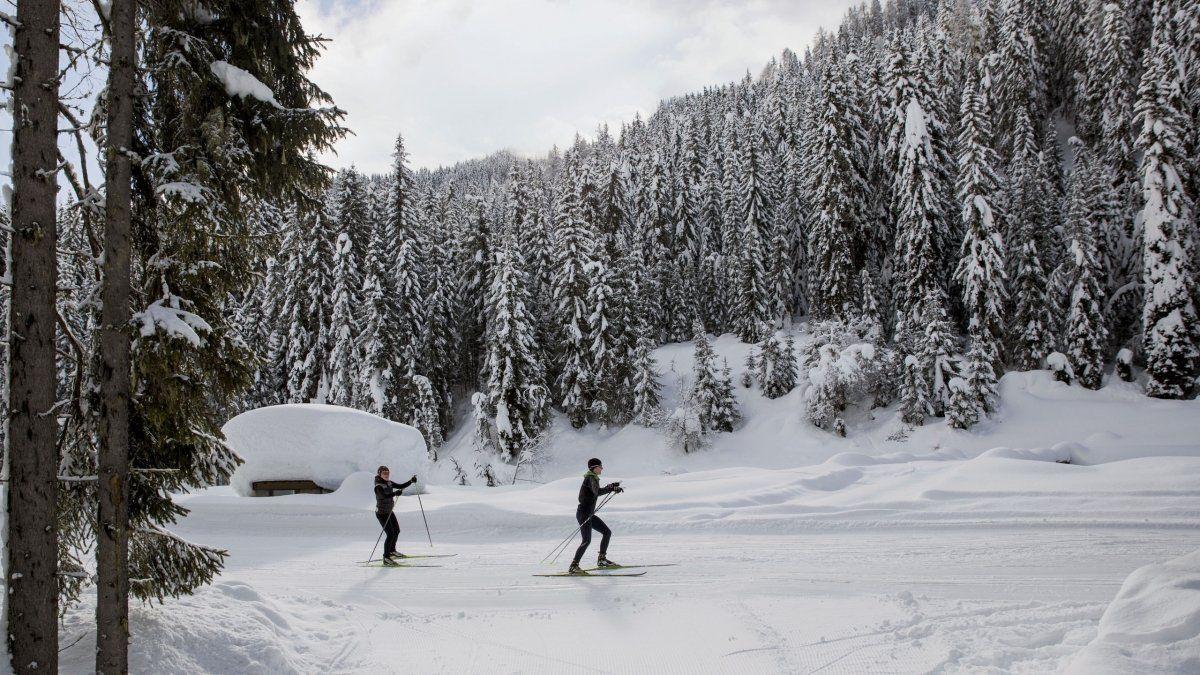 1200x675 Cross Country Skiing