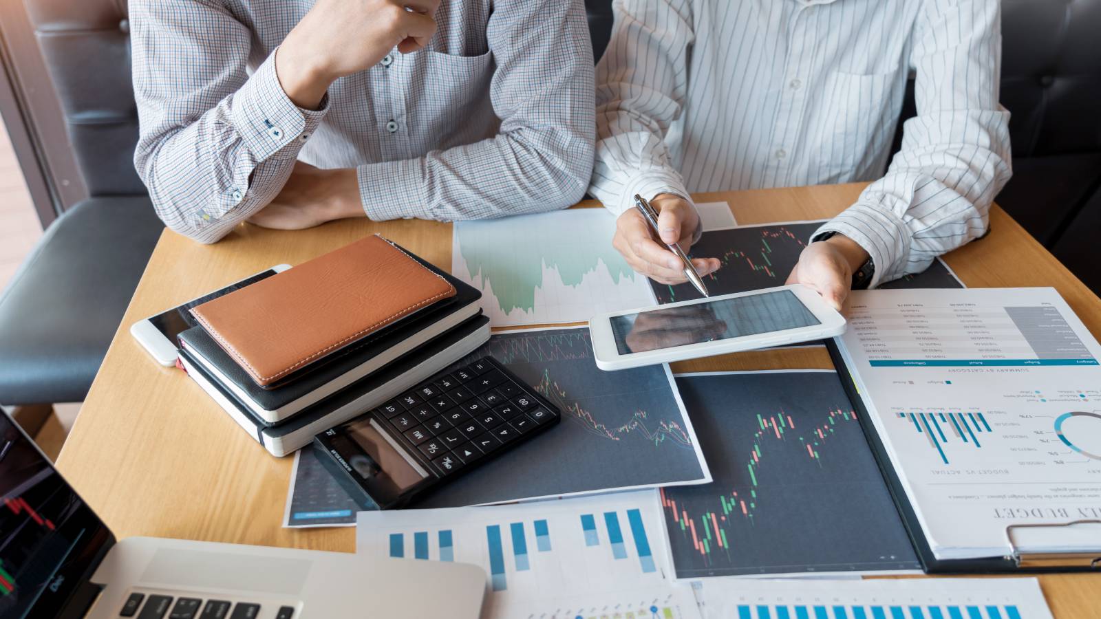 1600x900 High Net Worth Investing Strategies. Bay Point Wealth