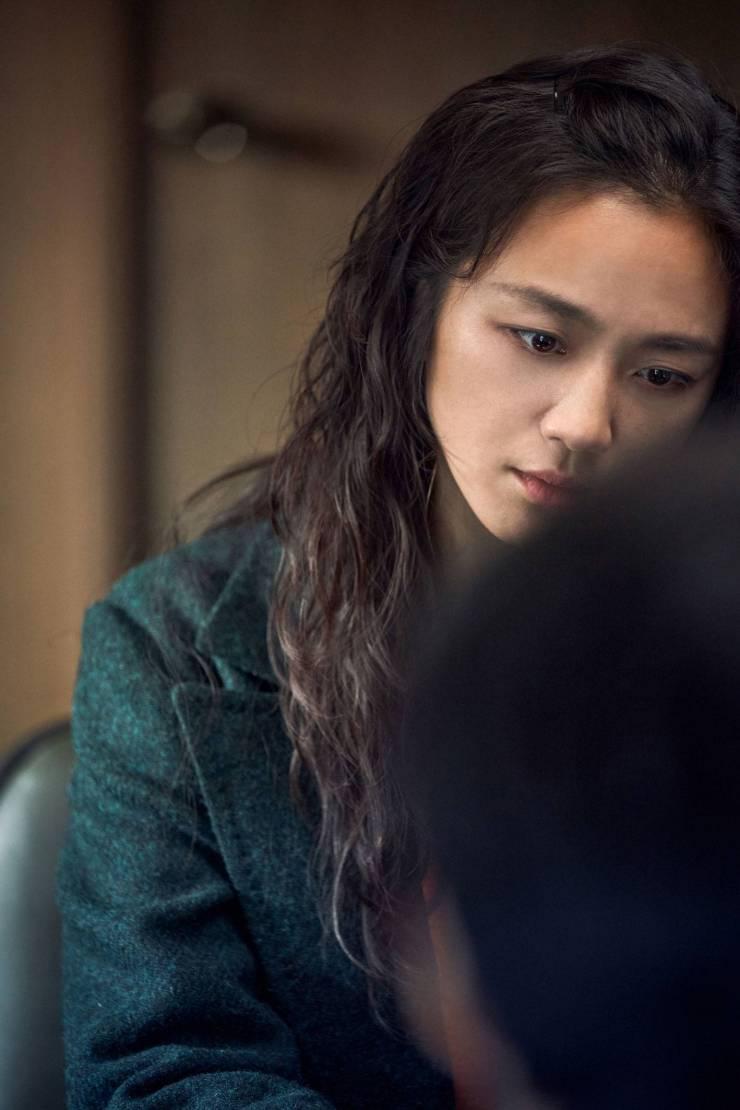 740x1110 Decision to Leave Gallery (Movie, 헤어질 결심) HanCinema