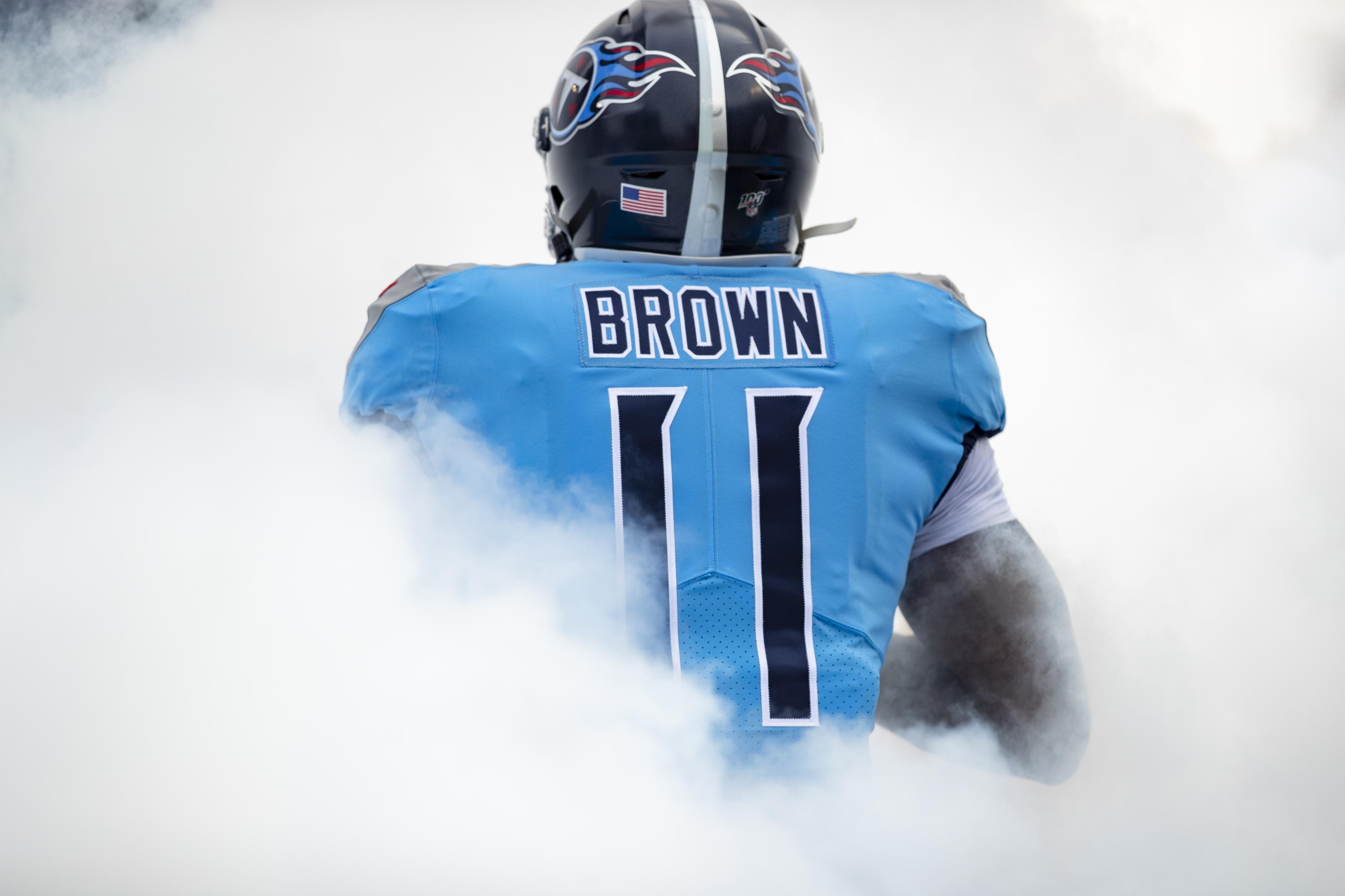 3200x2133 Tennessee Titans: A.J. Brown is one of the best receivers in