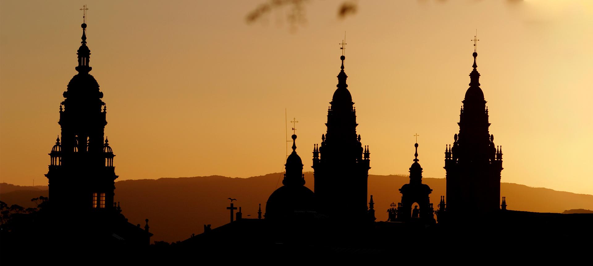 1920x864 Cultural tourism in Santiago de Compostela, Spain