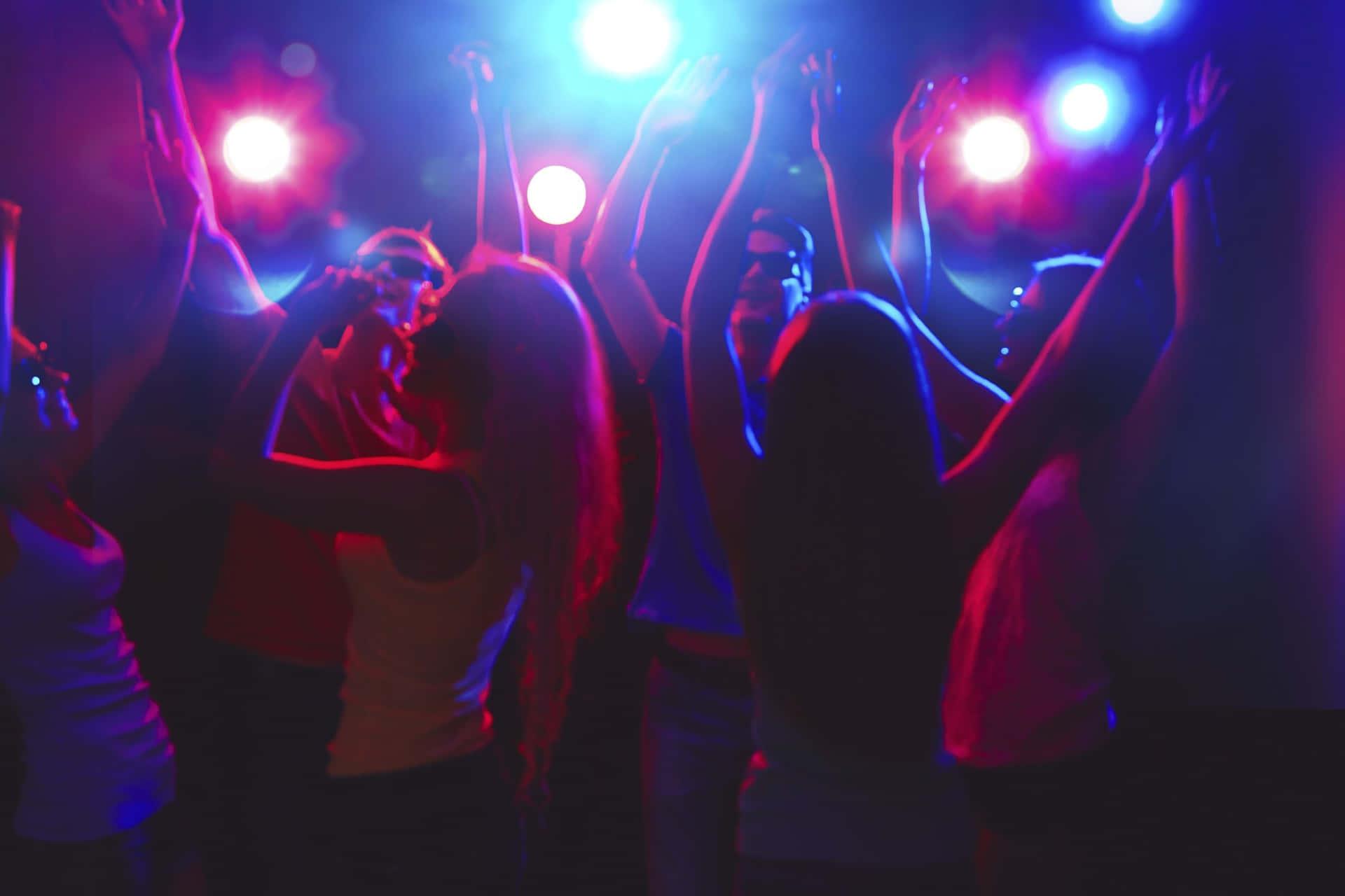 1920x1280 Download Rave Night Club Picture