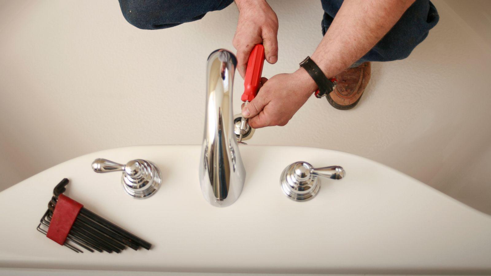 1600x900 Weird things plumbers have found while working