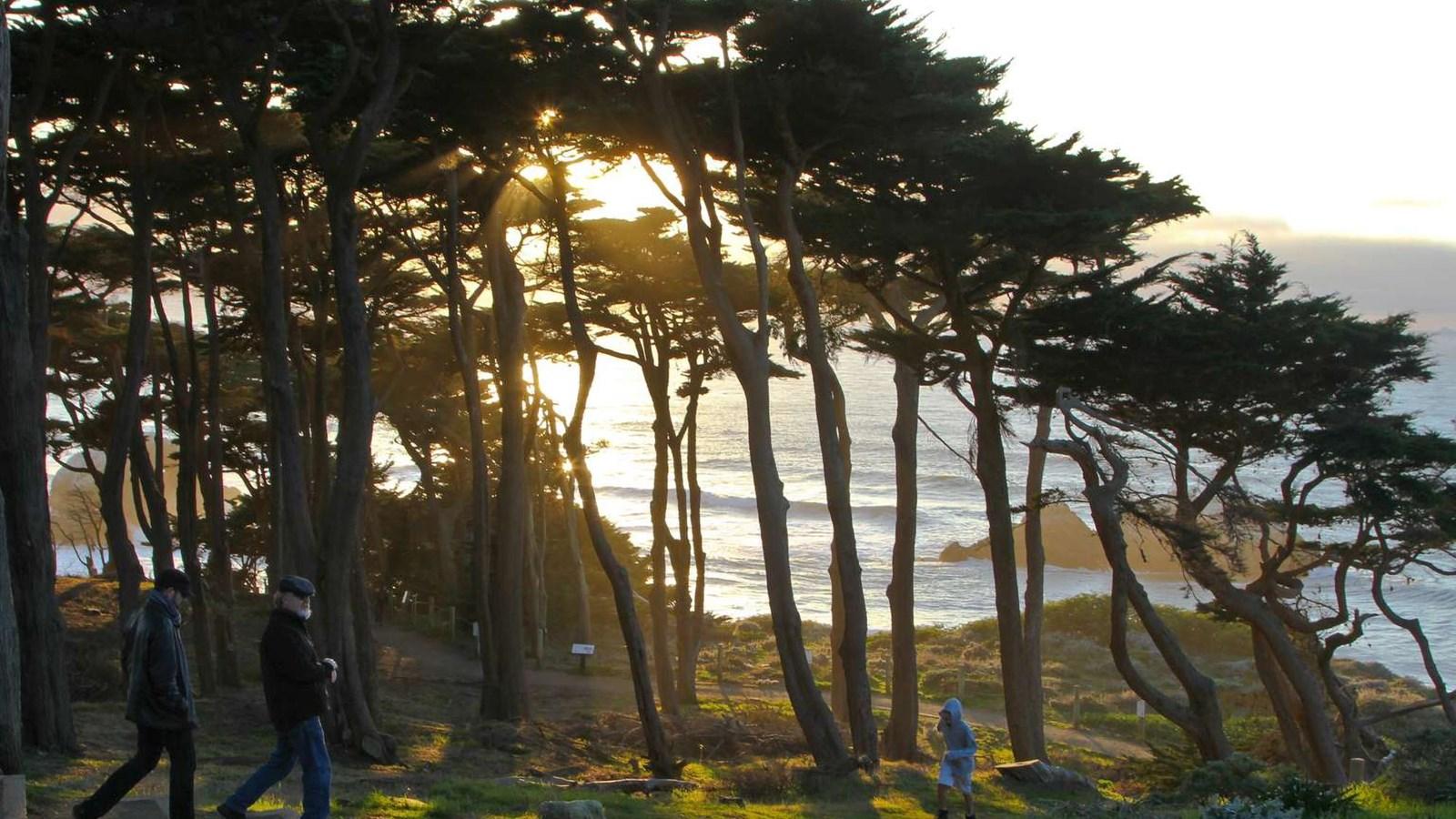 1600x900 Lands End Trailhead (U.S. National Park Service)