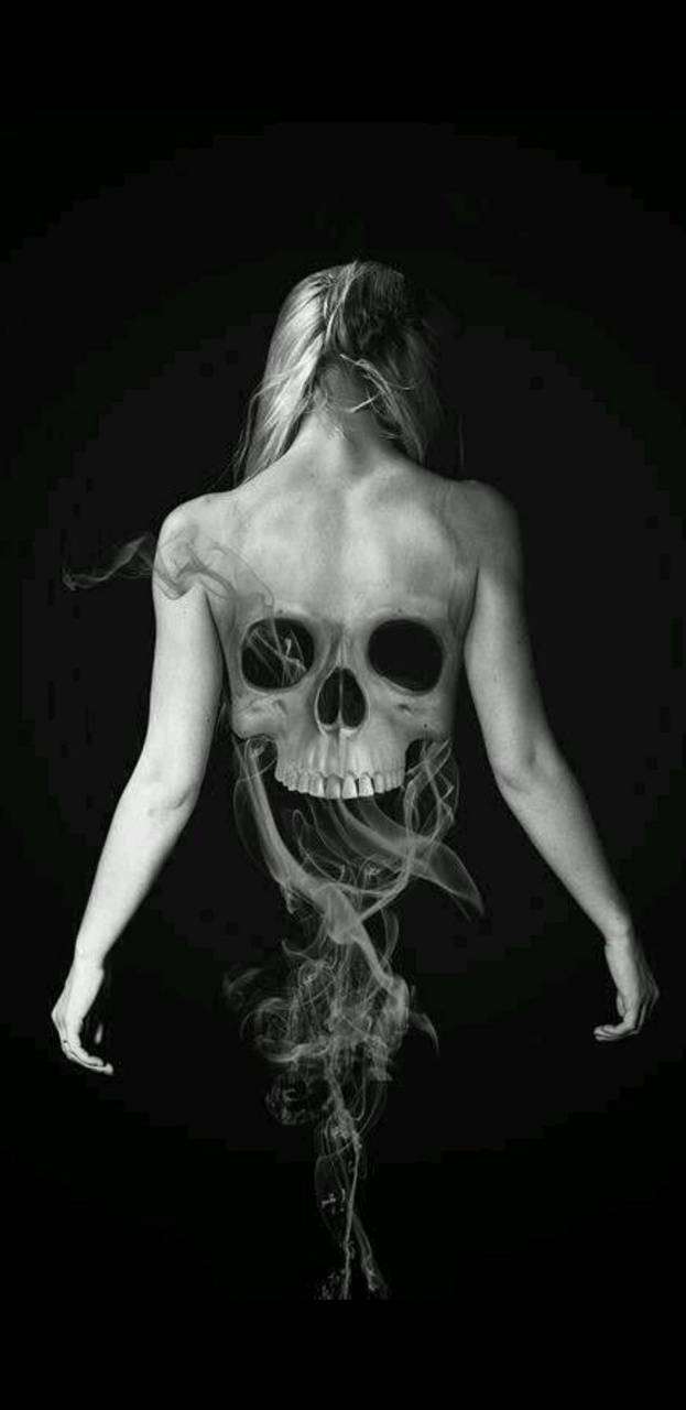 623x1280 Skull Girl Wallpaper