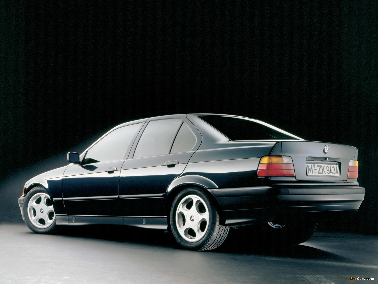 1600x1200 BMW 318i Wallpaper