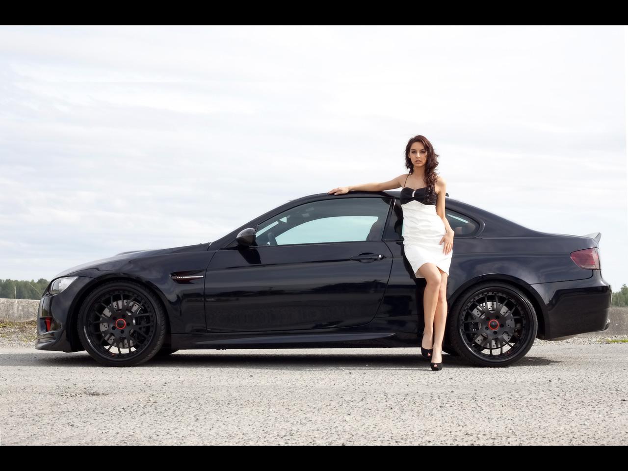 1280x960 Woman and BMW wallpaper. Woman and BMW