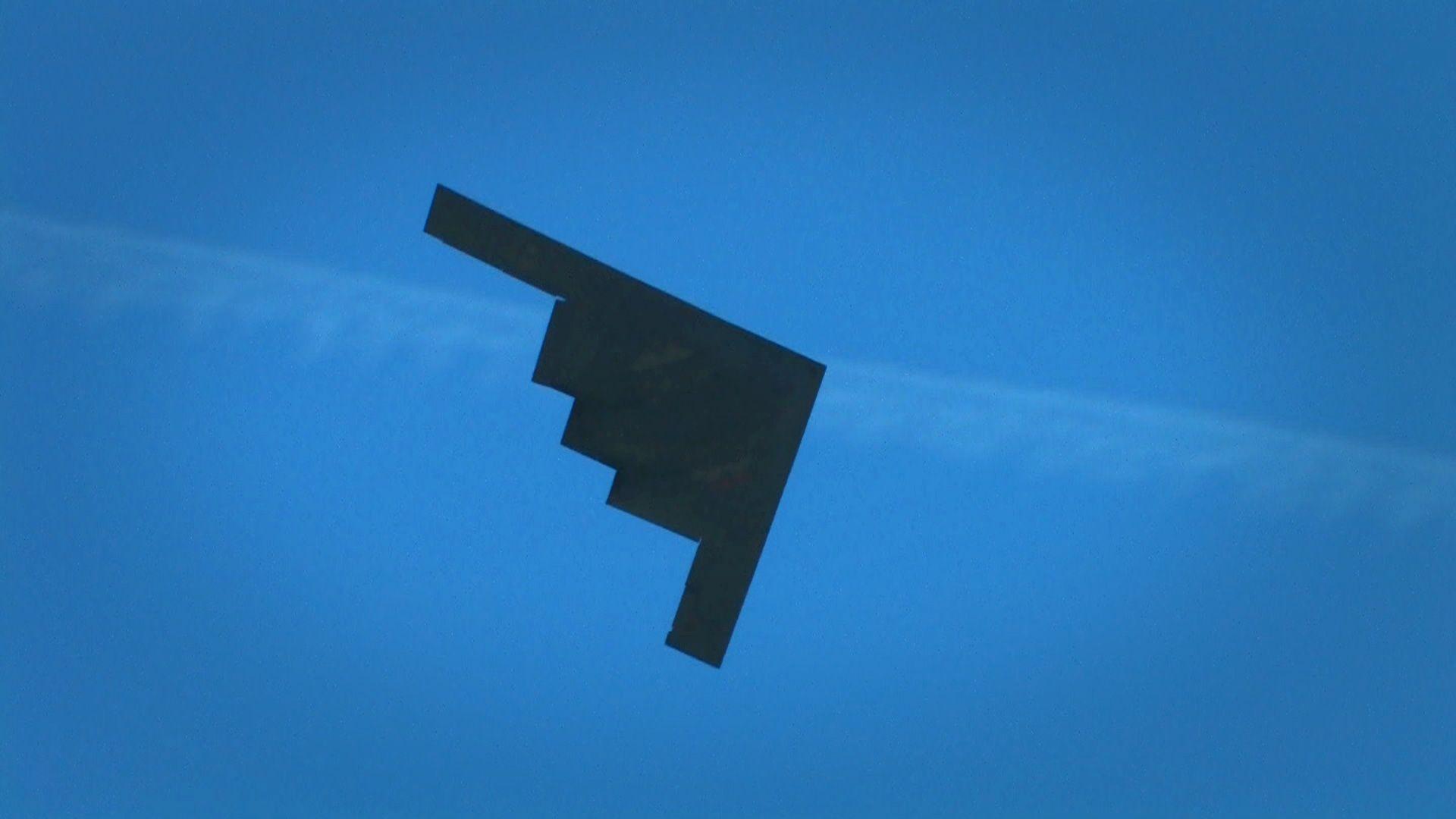 1920x1080 A B 2 Stealth Bomber Flyby Is Eerily Quiet