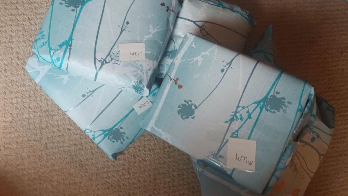 1200x675 Man causes 'Christmas argument' after using mum's £62 wallpaper to wrap presents