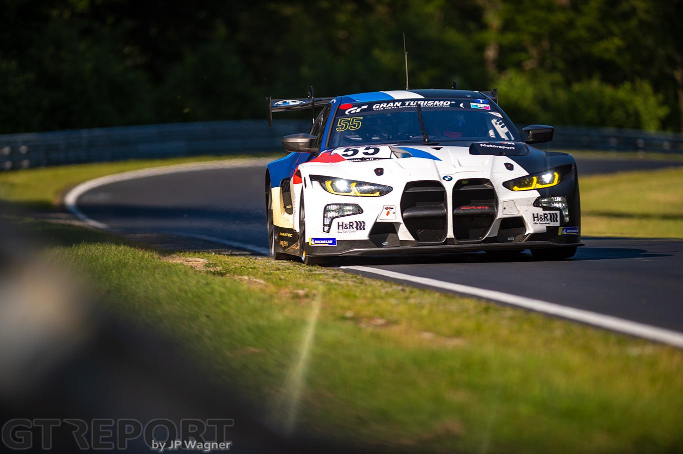 1366x909 BMW M4 GT3 race debut postponed following practice accident