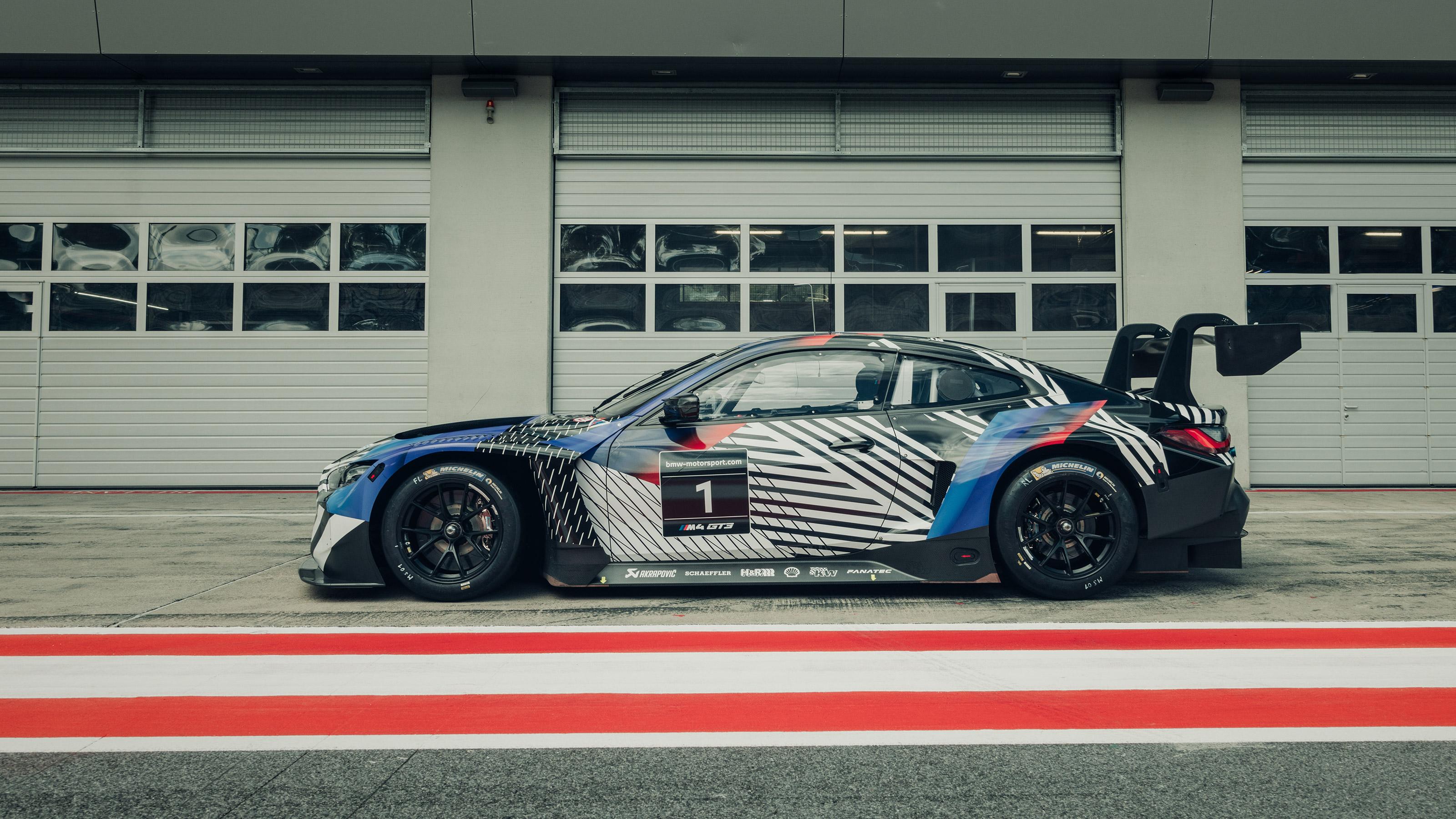 3200x1800 BMW M4 GT3