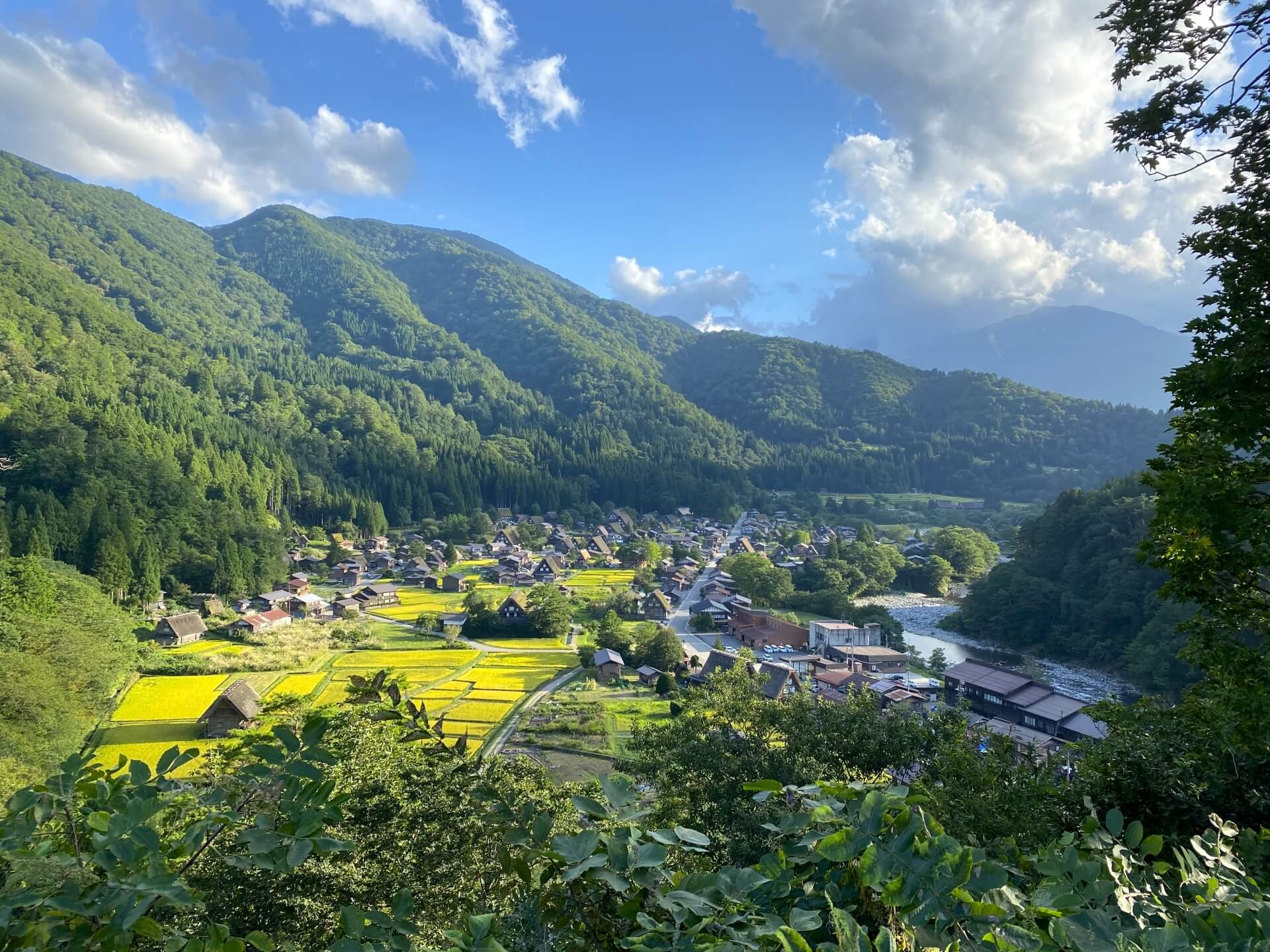1920x1440 The Villages Of Shirakawa Go & Gokayama MONKEY RESORTS