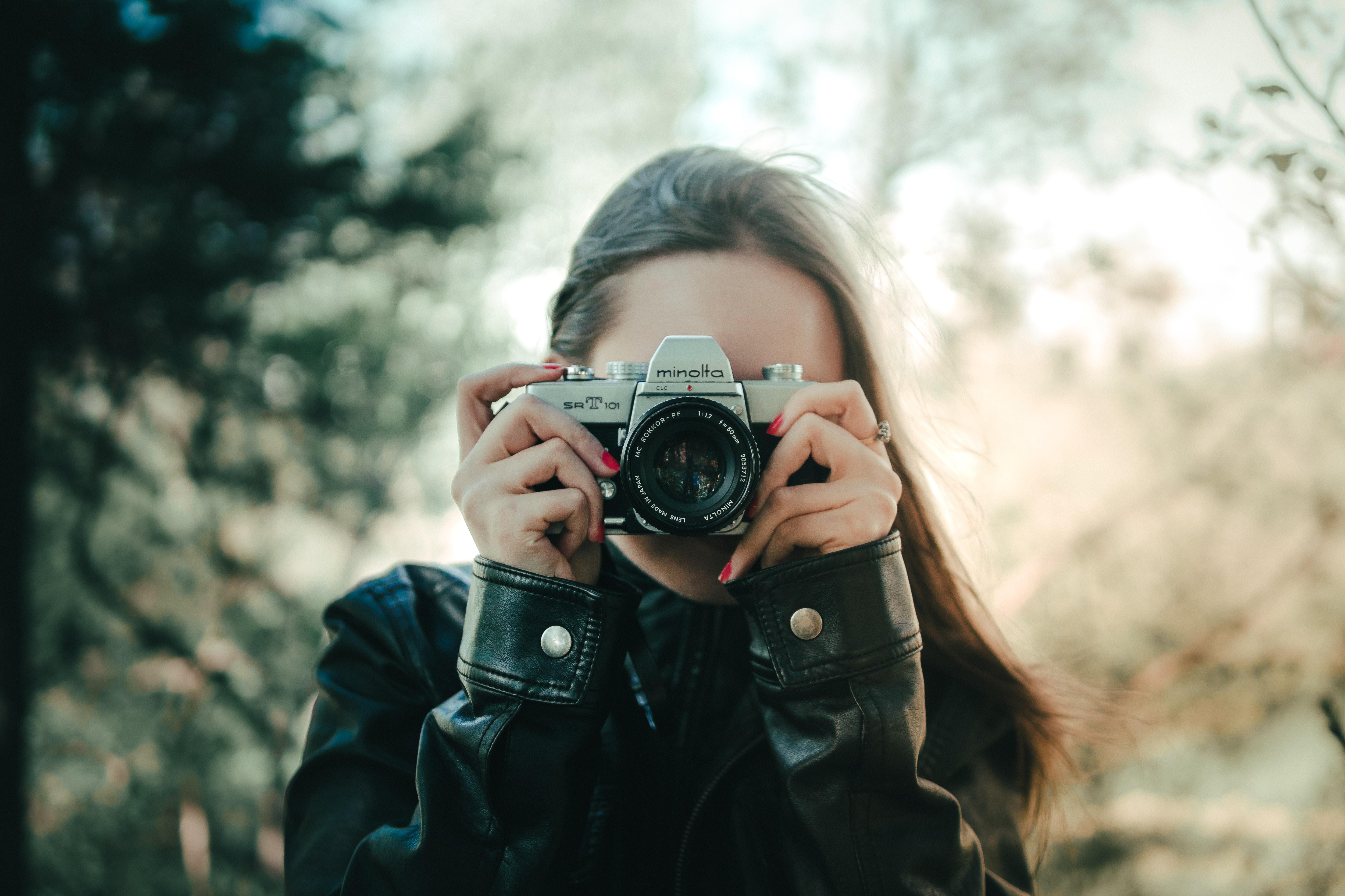 5757x3838 Mobile wallpaper: Photo, Lens, Camera, Technologies, Girl, Photographer, Technology, 78359 download the picture for free