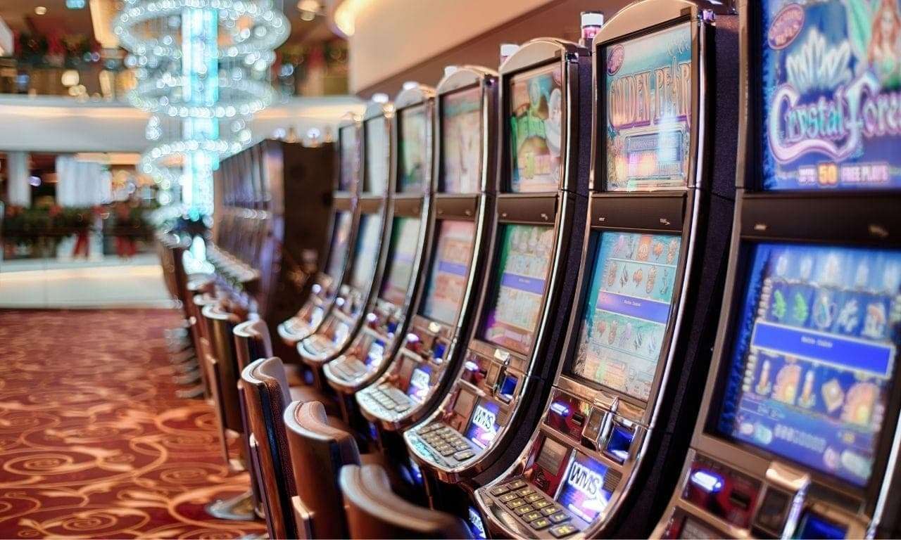 1280x768 Best Christmas Slot Games To Play Online 2022