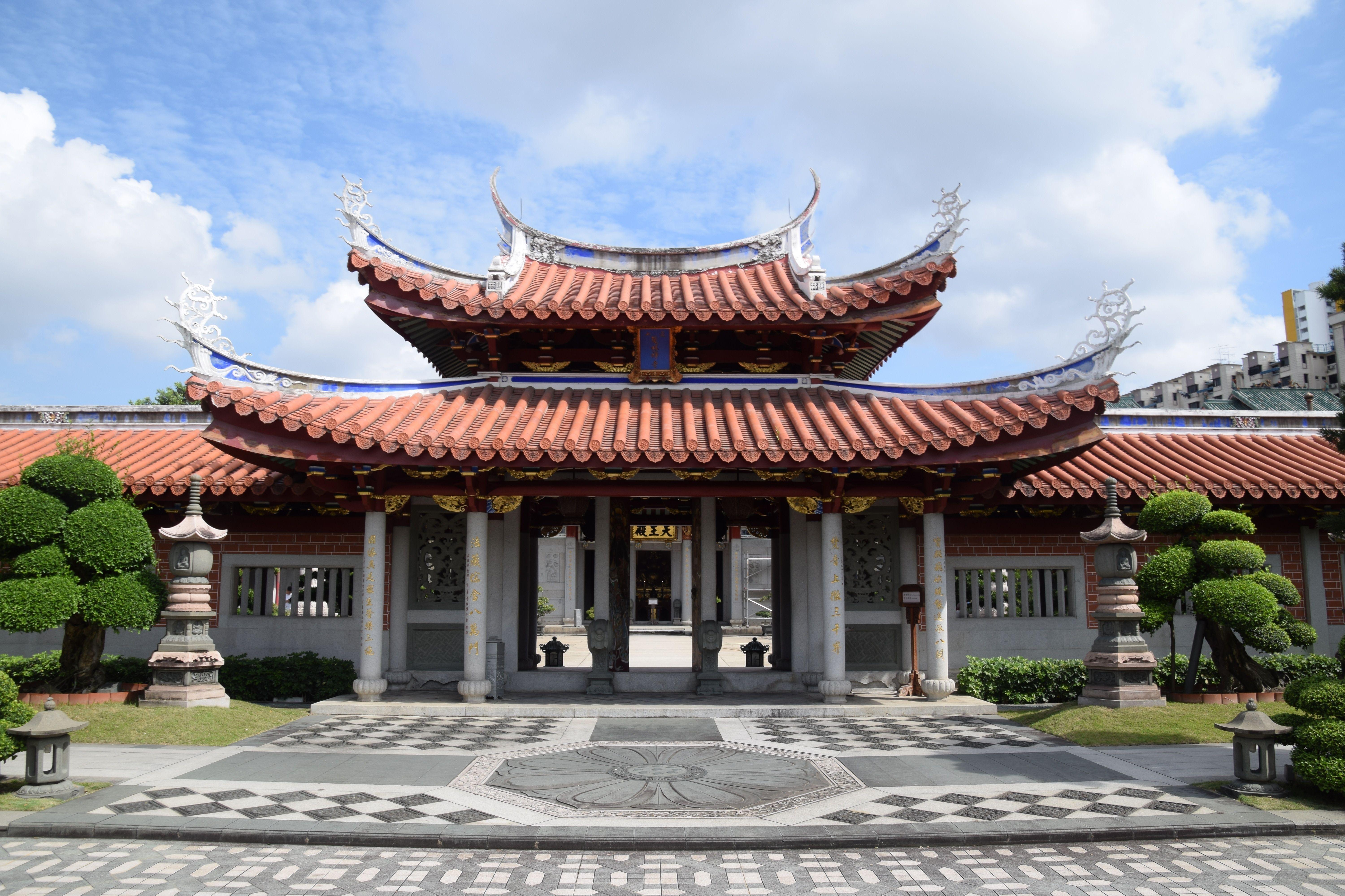 6000x4000 brown and gray chinese temple free image