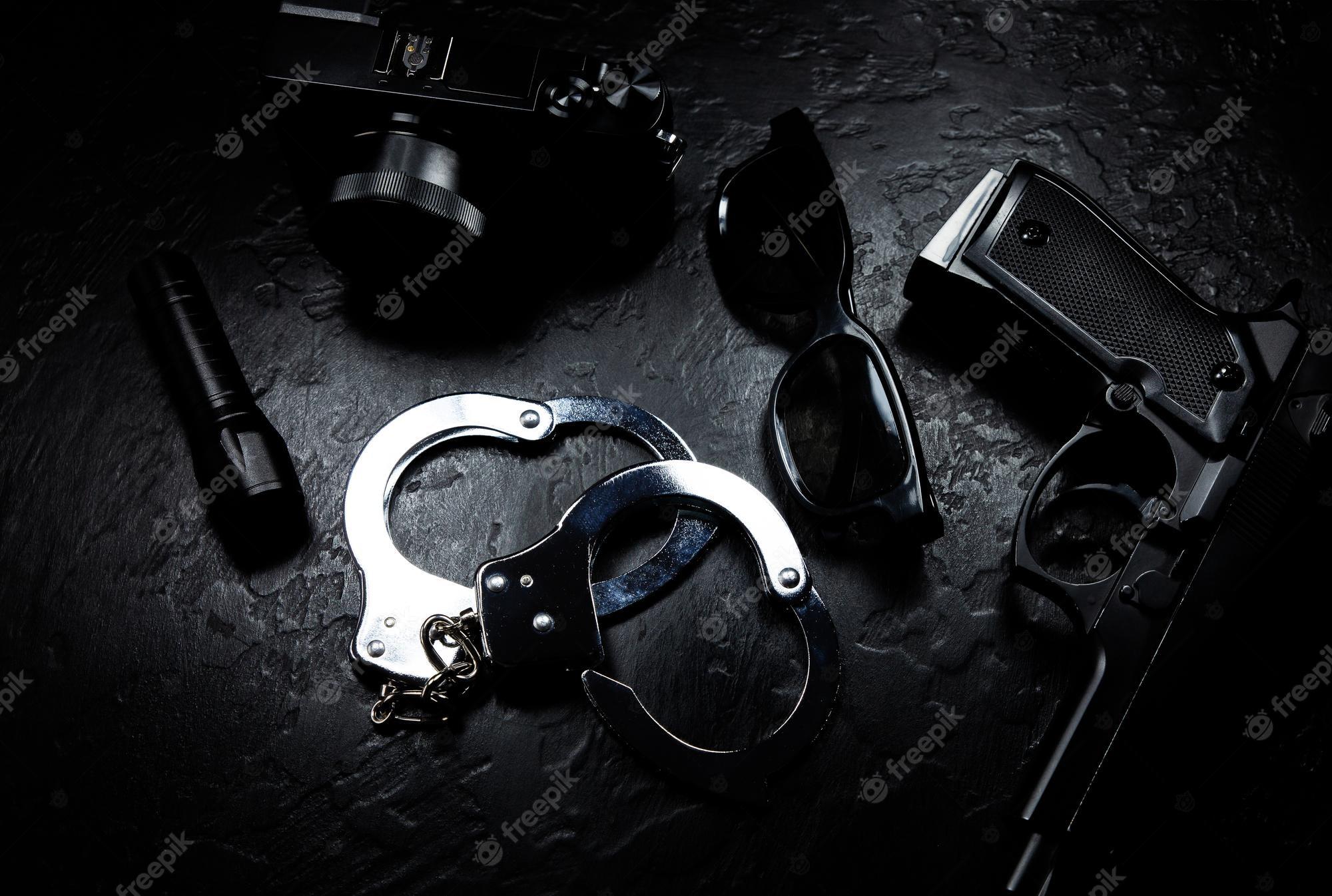 Handcuffs Wallpapers - Top Free Handcuffs Backgrounds - WallpaperAccess