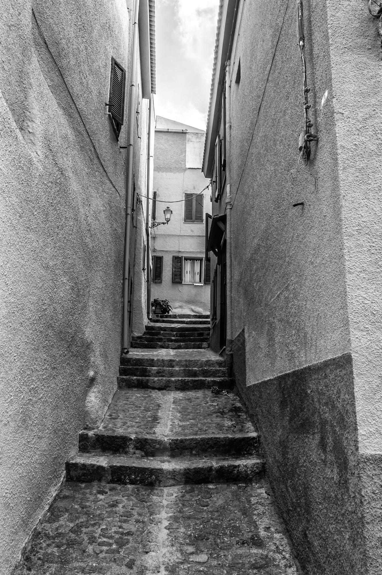 1328x2000 Street Stairs Image