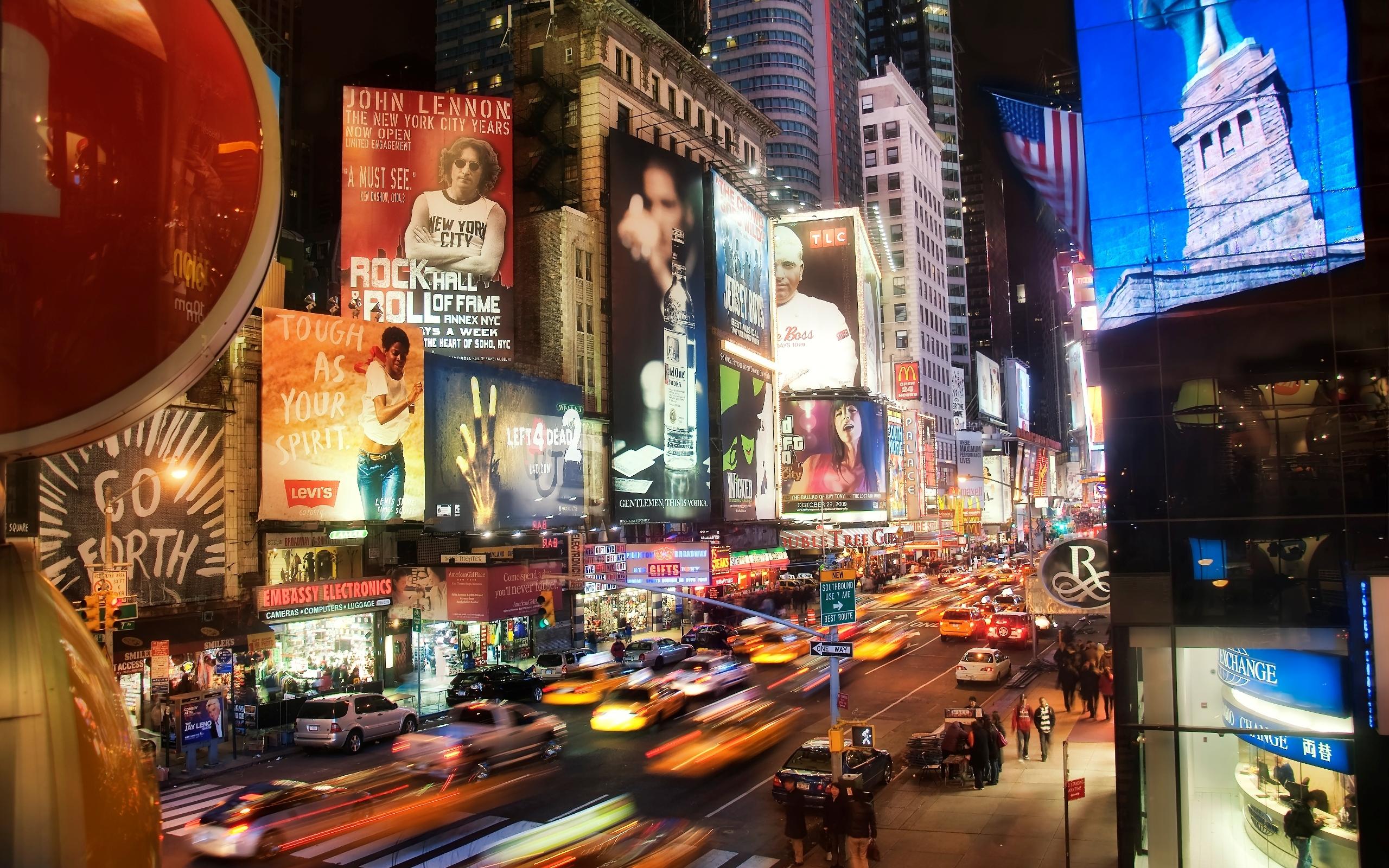 2560x1600 NYC 5th Avenue