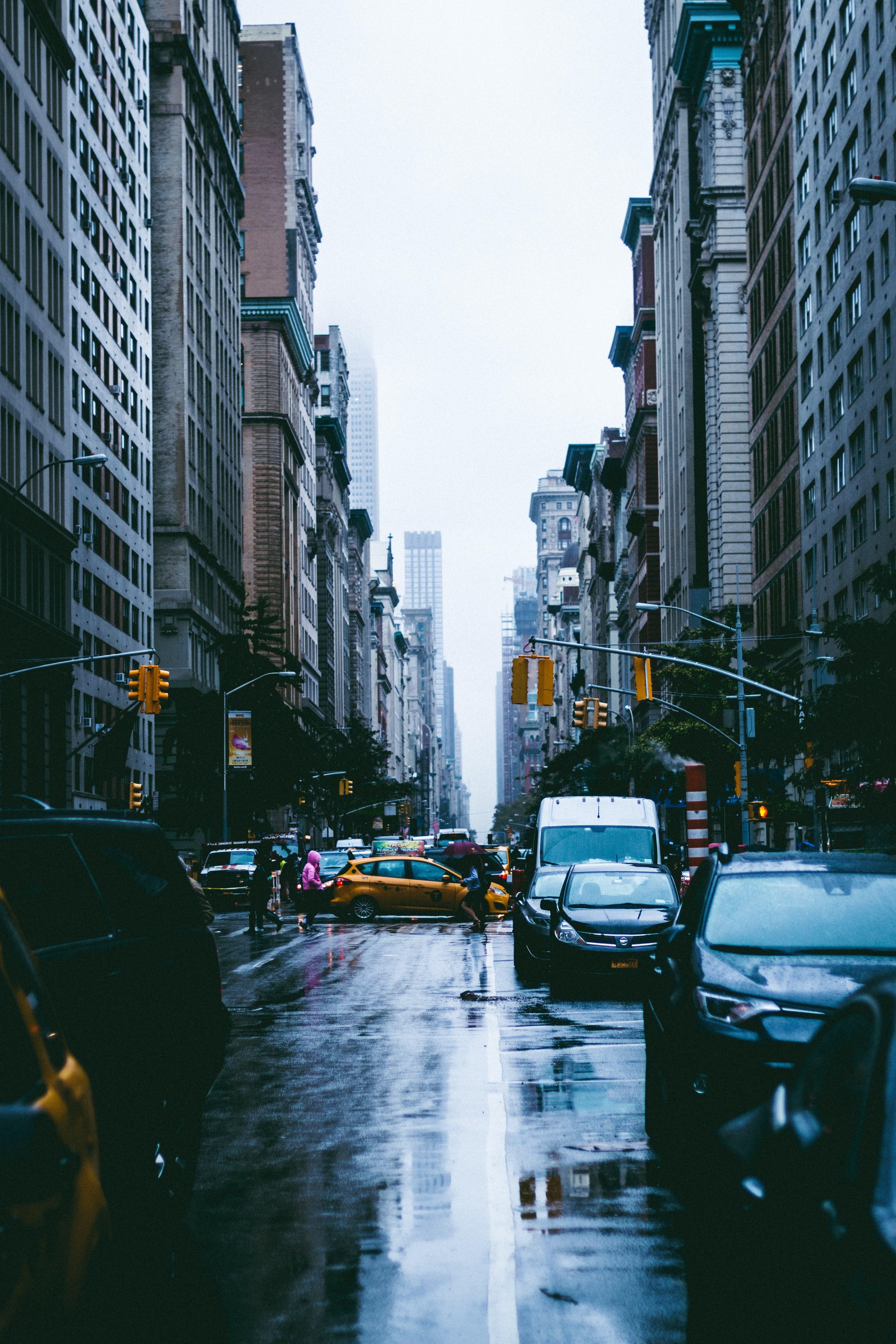 3648x5472 Wallpaper / rainy 5th ave 4k wallpaper free download