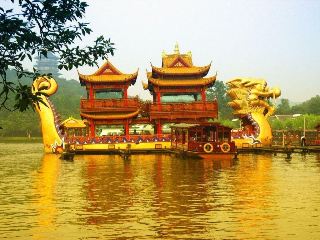 1024x768 China Dragon Wallpaper