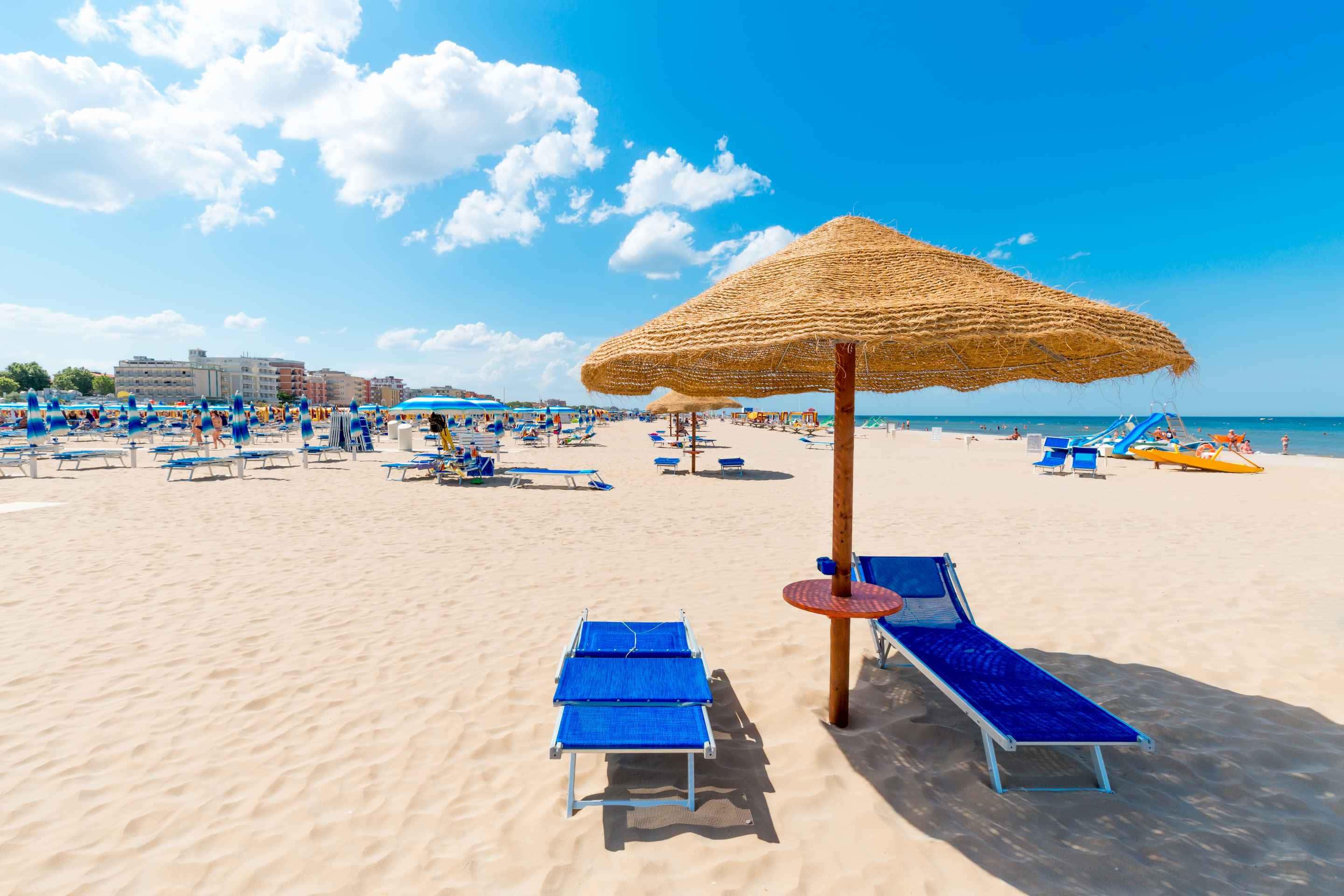 2880x1920 Download Italian Beach 2880 X 1920 Wallpaper