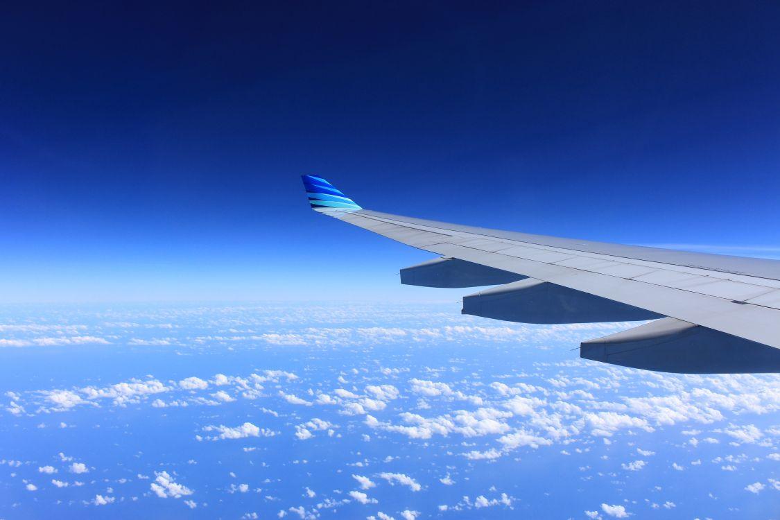 1125x750 Wallpaper White and Blue Airplane Wing Under Blue Sky During Daytime, Background Free Image