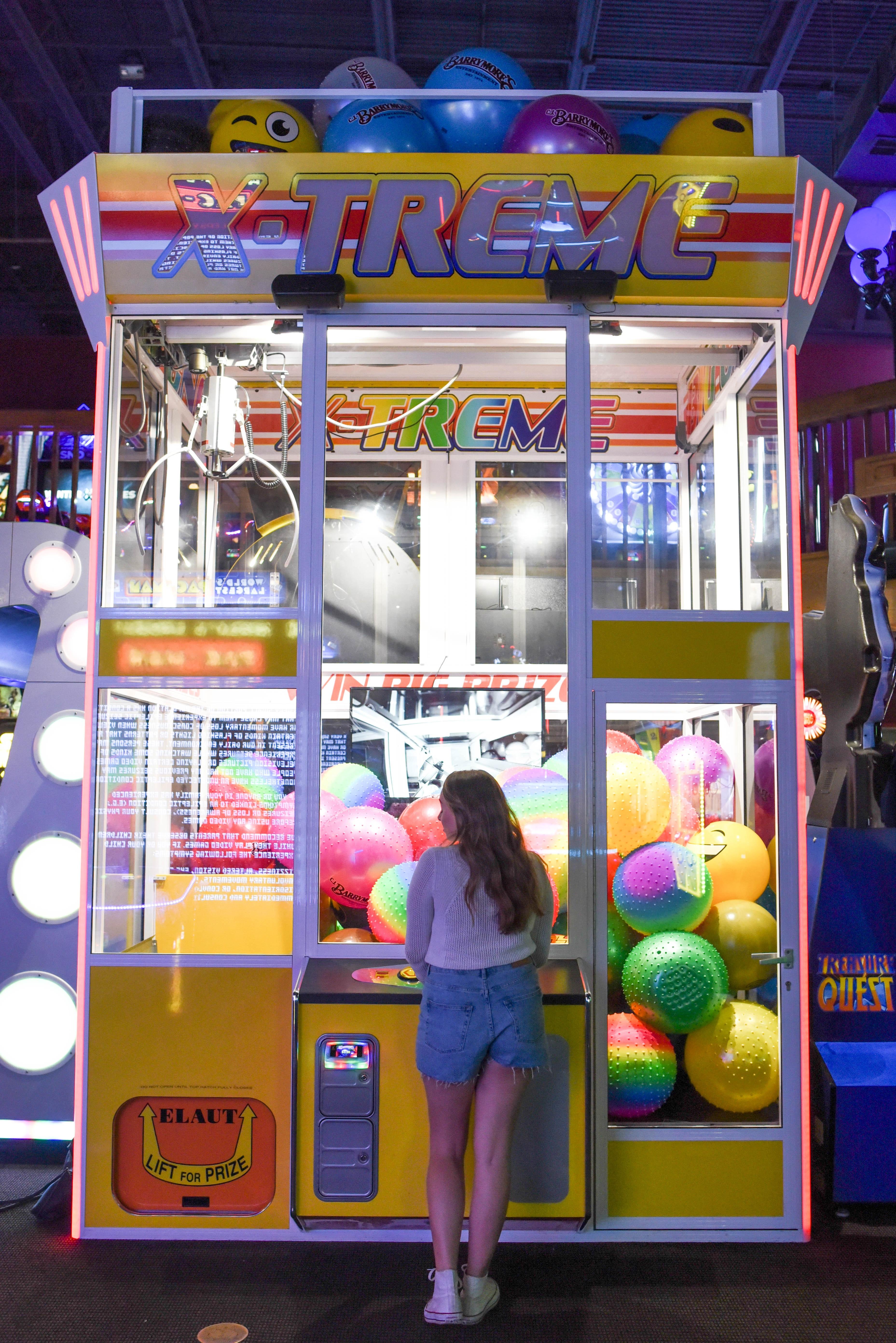 3714x5564 Arcade Game Photo, Download The BEST Free Arcade Game & HD Image