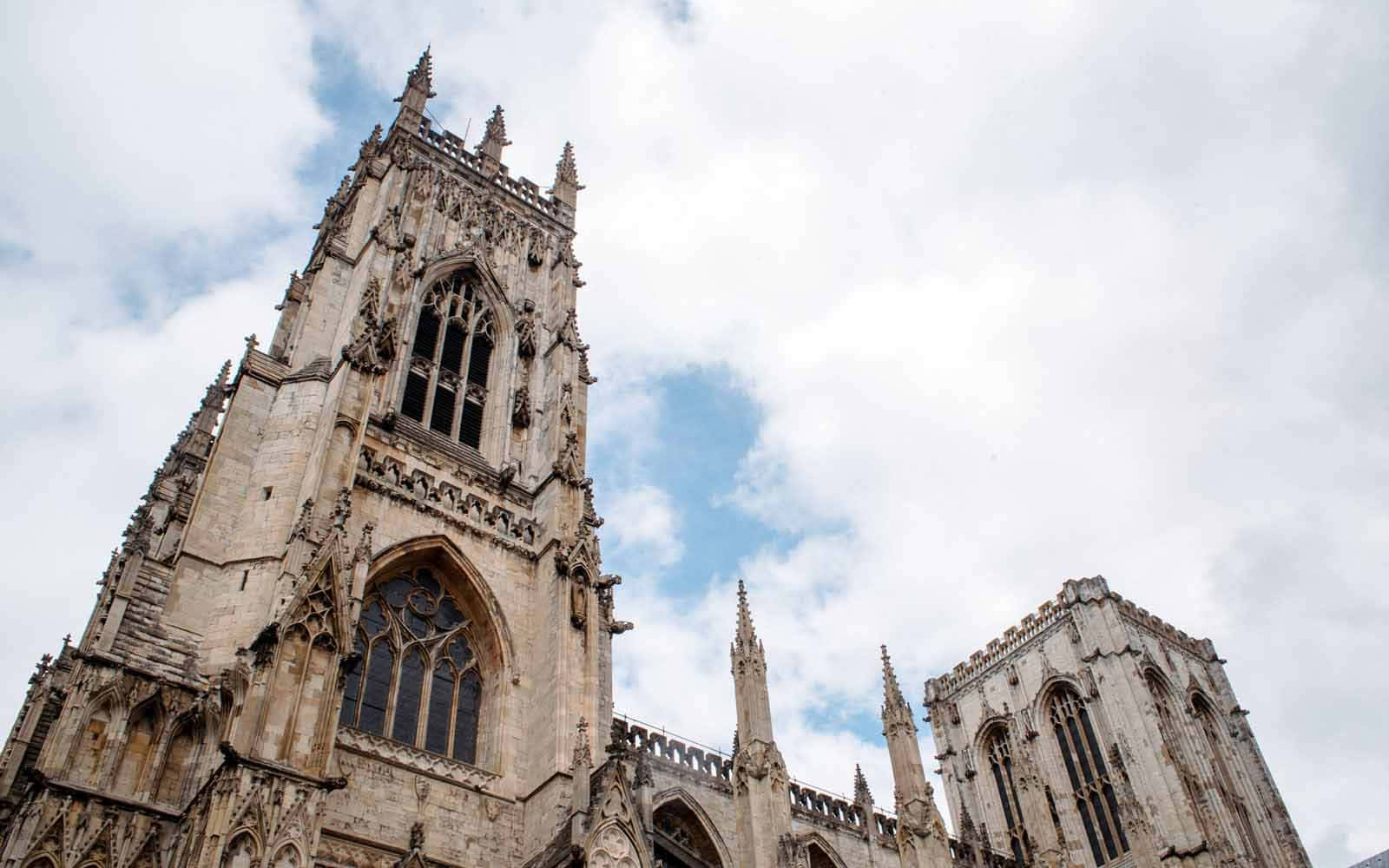 1600x1000 Download A skyline view of the City of York, England