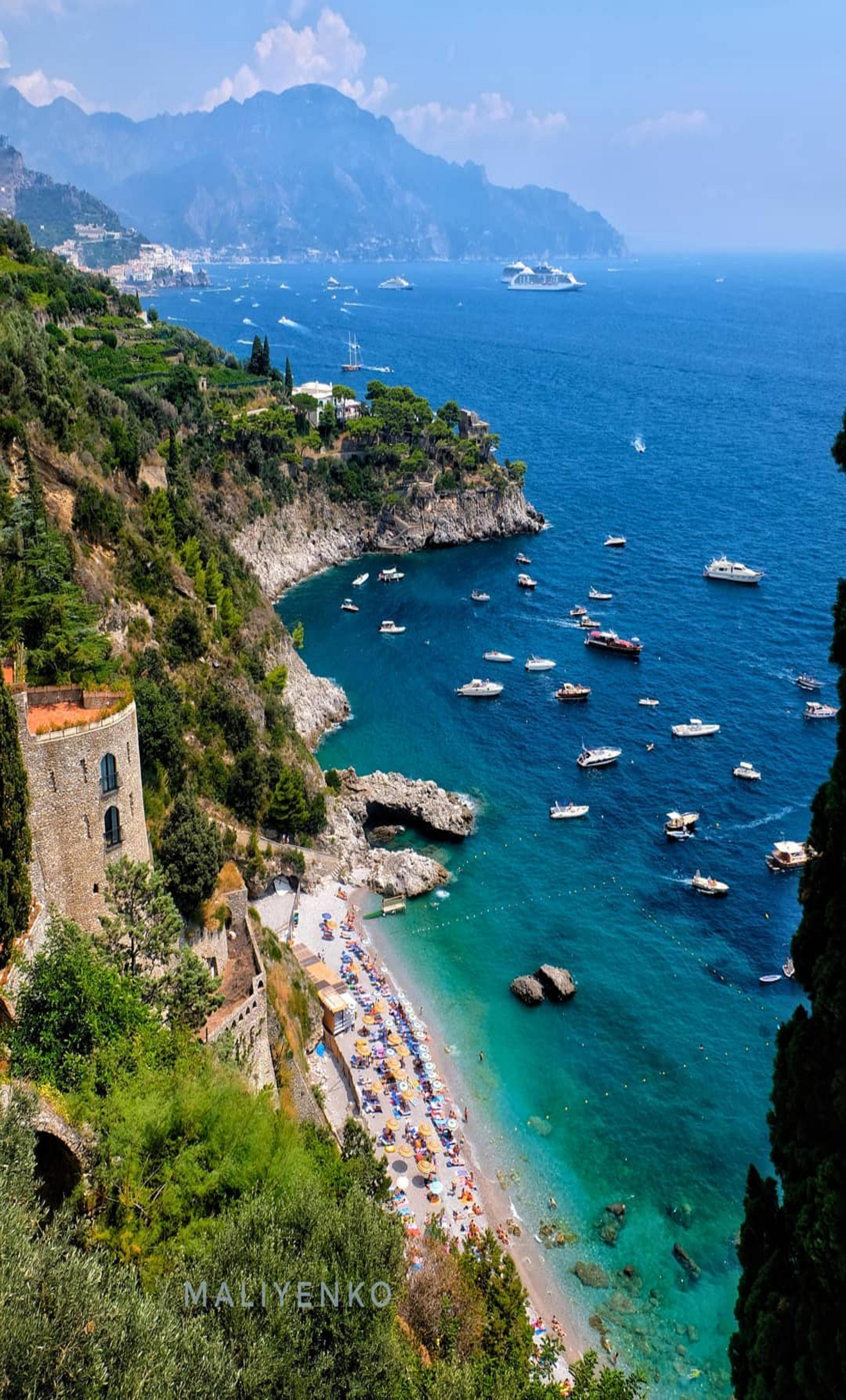 5918x9787 Amalfi Coast Wallpaper