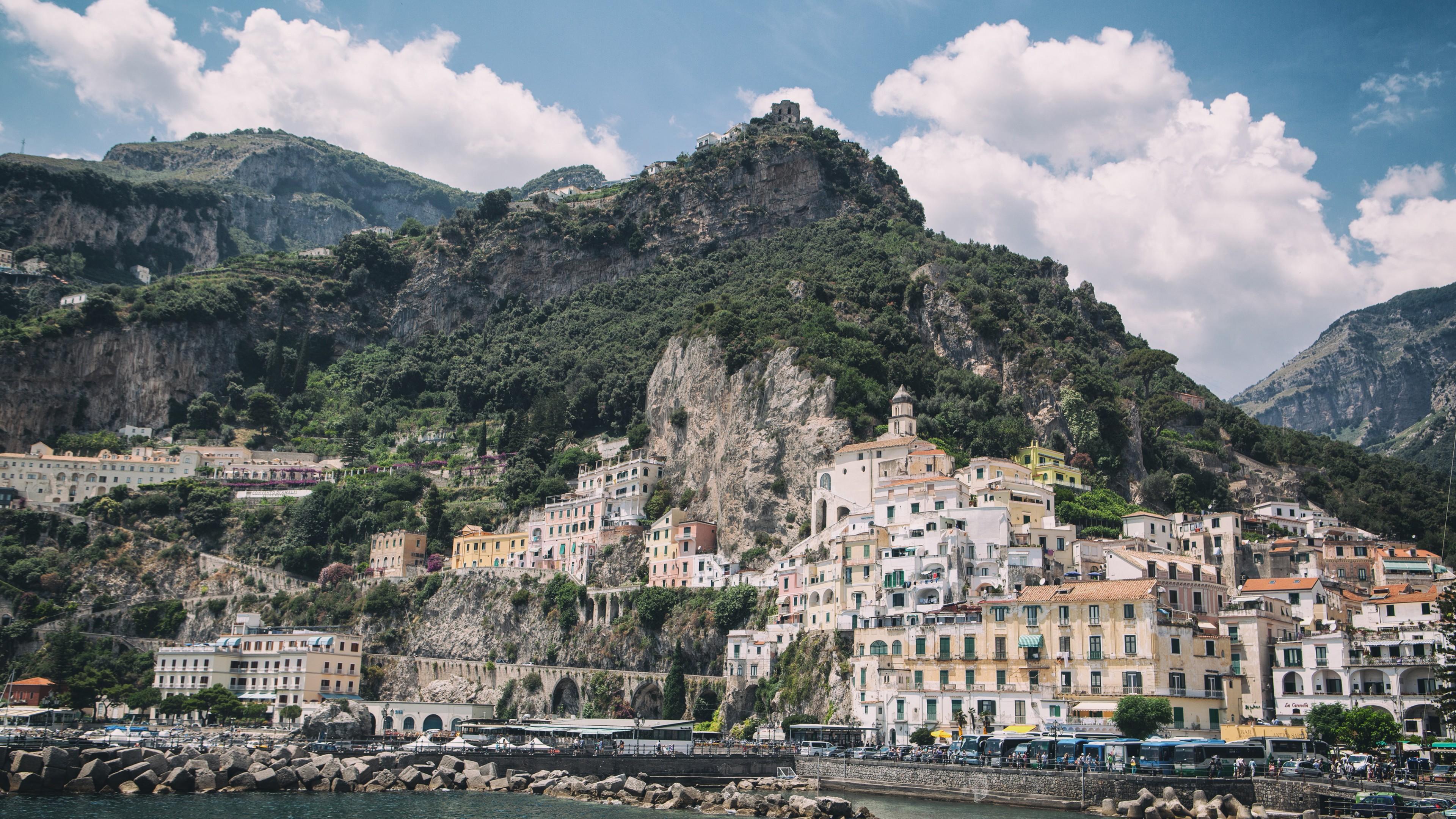 3840x2160 Wallpaper / Amalfi, 4K, 4k wallpaper, Amalfi Coast, Italy, rocks, clouds free download