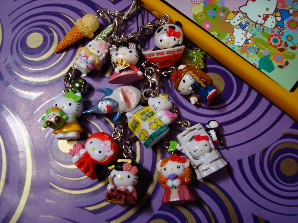1024x768 Hello Kitty decoration with kawaii sanrio wallpaper