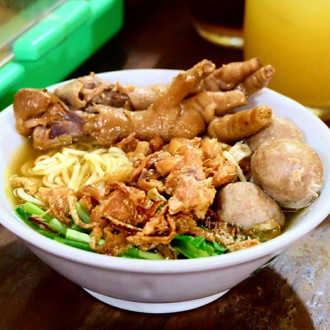 1125x1125 Mie Ayam Bakso Ceker. Makanan dan minuman, Makanan pedas, Resep masakan