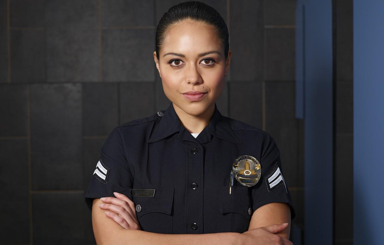1332x850 Wallpaper look, pose, the series, US police, Rookie, The Rookie, Alissa Diaz, Angela Lopez, Alyssa Diaz image for desktop, section фильмы