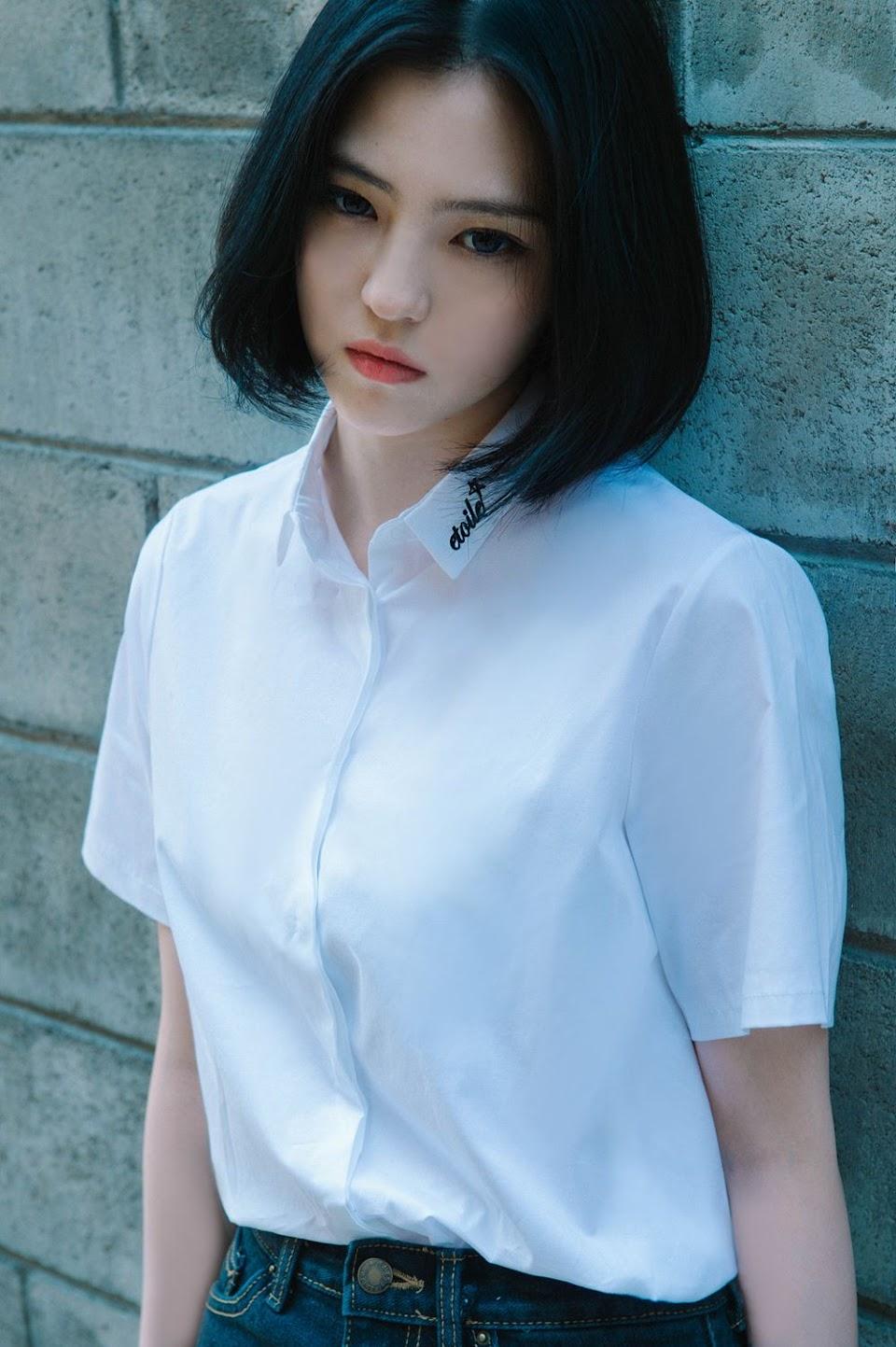 960x1443 The World of The Married Actress Han So Hee Began Acting For One Reason And One Reason Only